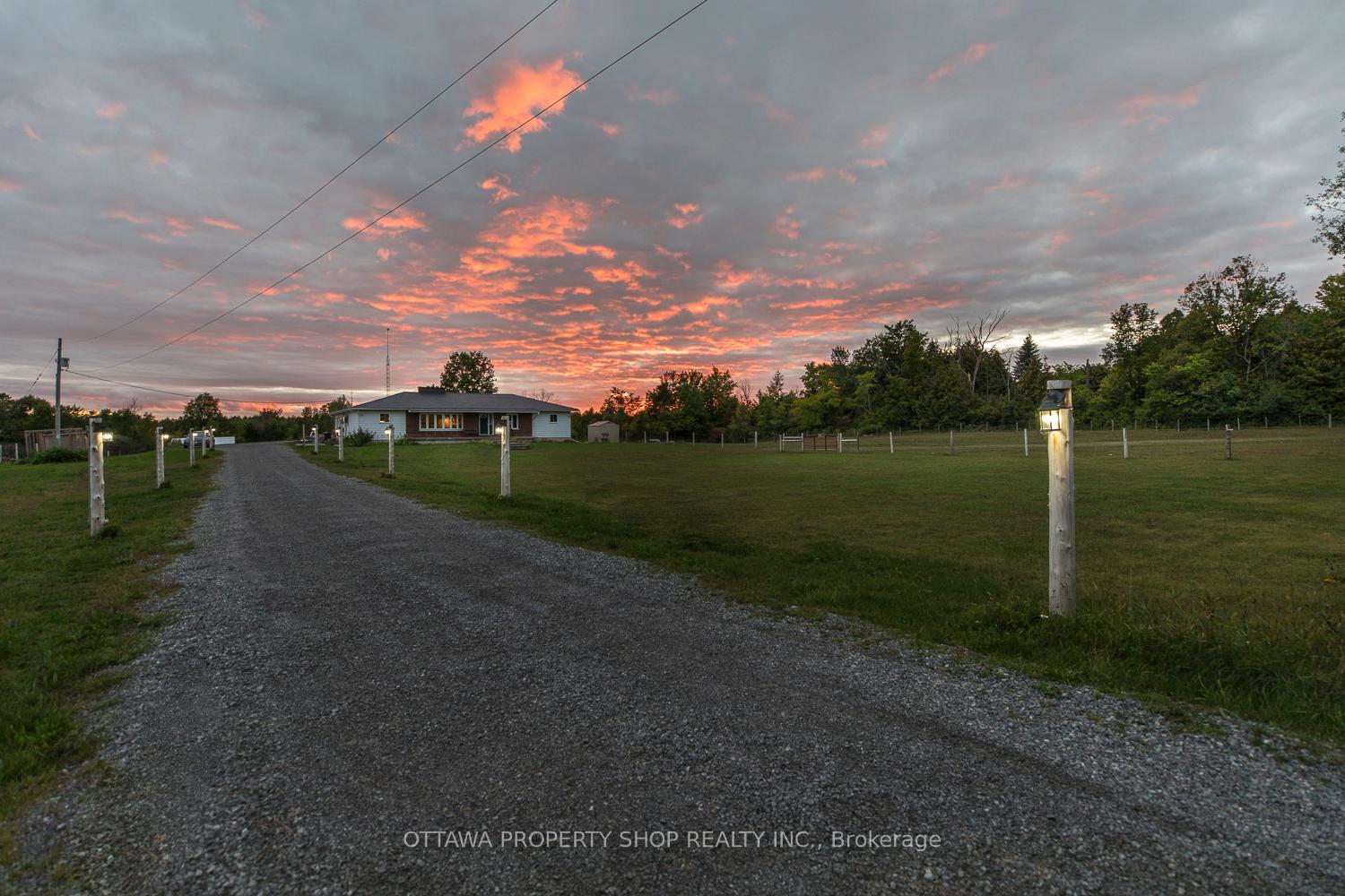 Photo 29 of 2428 Greys Creek Road, Ottawa, Osgoode Twp North of Reg Rd 6 — HOMEH