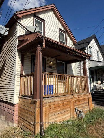 Photo 22 of 1087 Cannon Street E, Hamilton, Crown Point — HOMEH