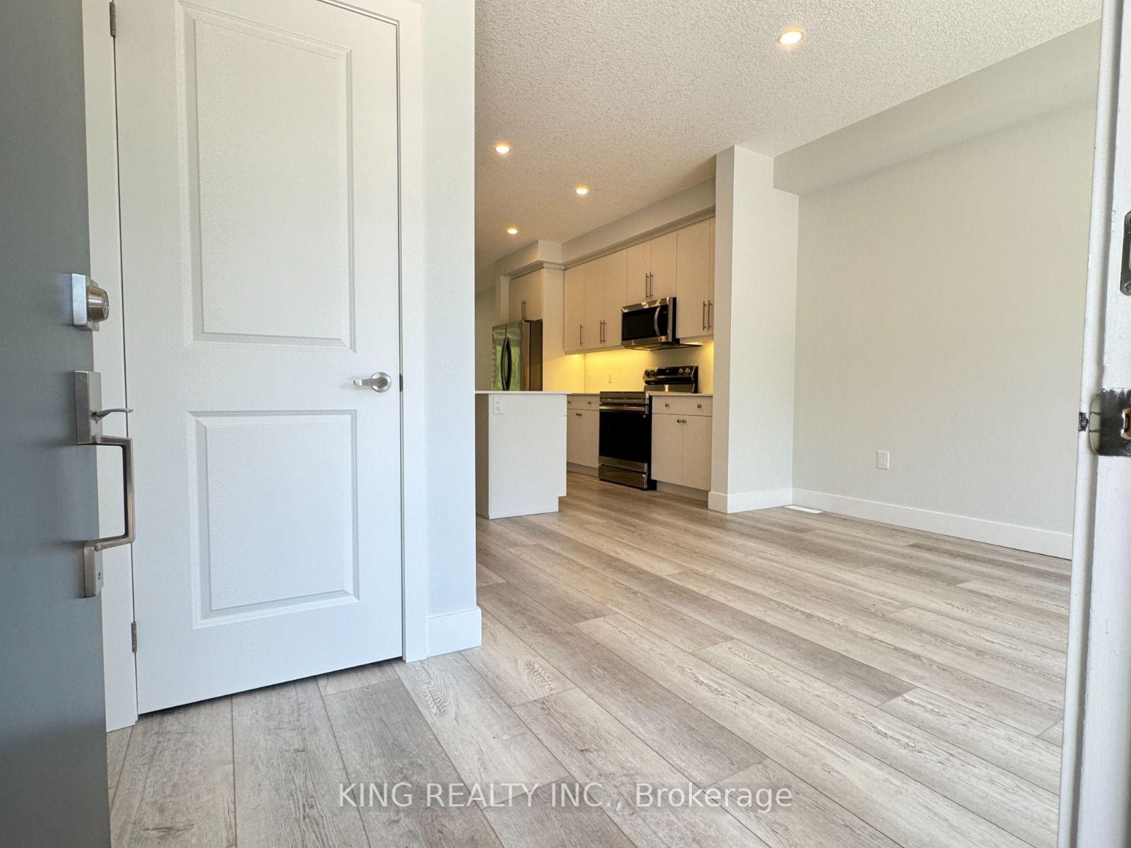 Photo 7 of Unit 47, 990 Deveron Crescent, London, South J — HOMEH