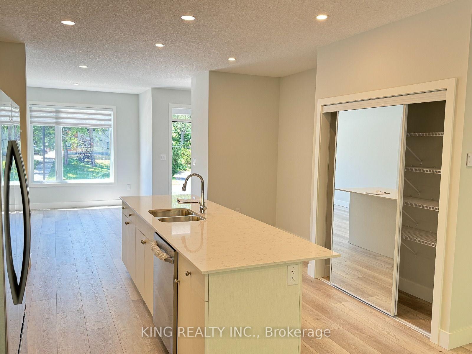 Photo 12 of Unit 47, 990 Deveron Crescent, London, South J — HOMEH