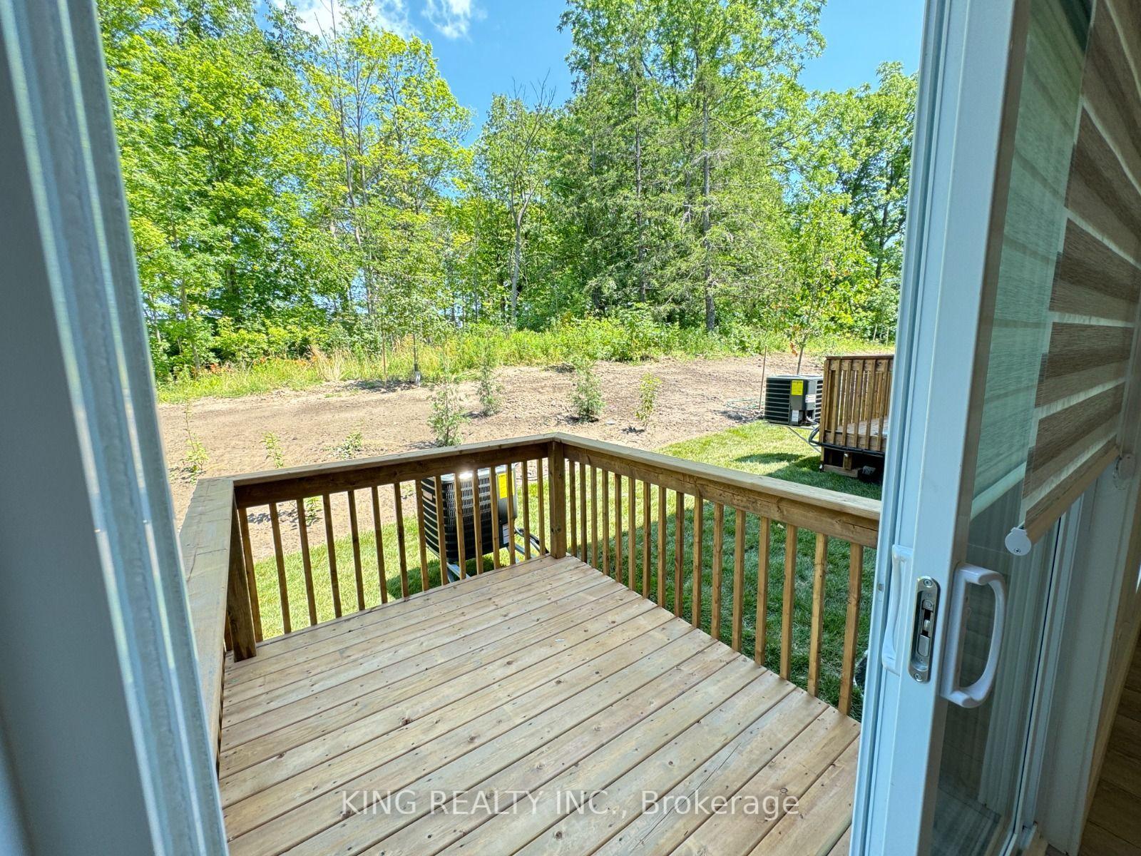 Photo 16 of Unit 47, 990 Deveron Crescent, London, South J — HOMEH