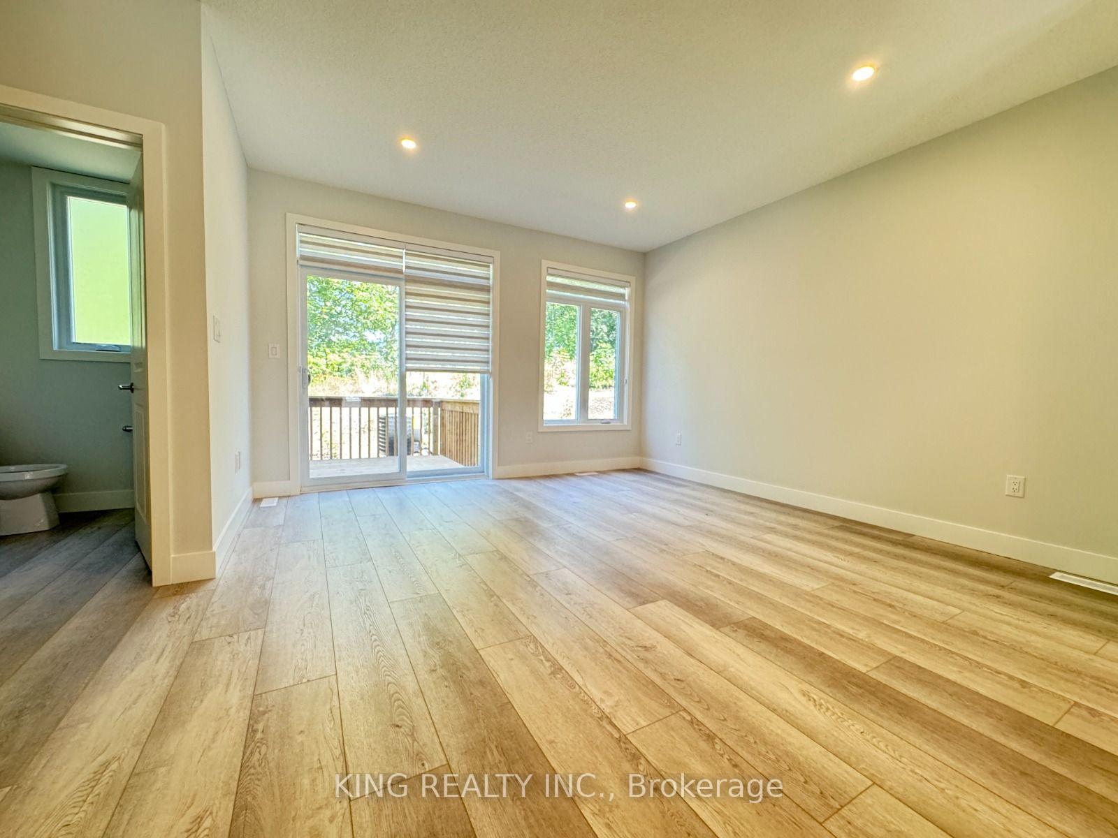 Photo 19 of Unit 47, 990 Deveron Crescent, London, South J — HOMEH