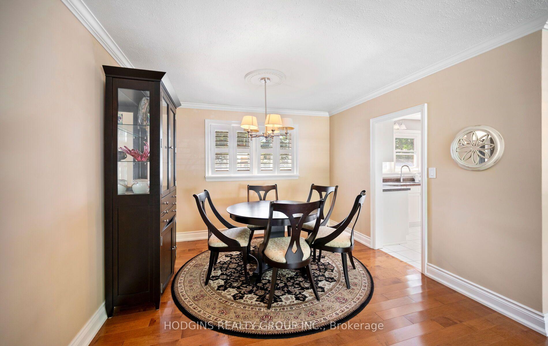 Photo 16 of 4334 Spruce Avenue, Burlington, Shoreacres — HOMEH