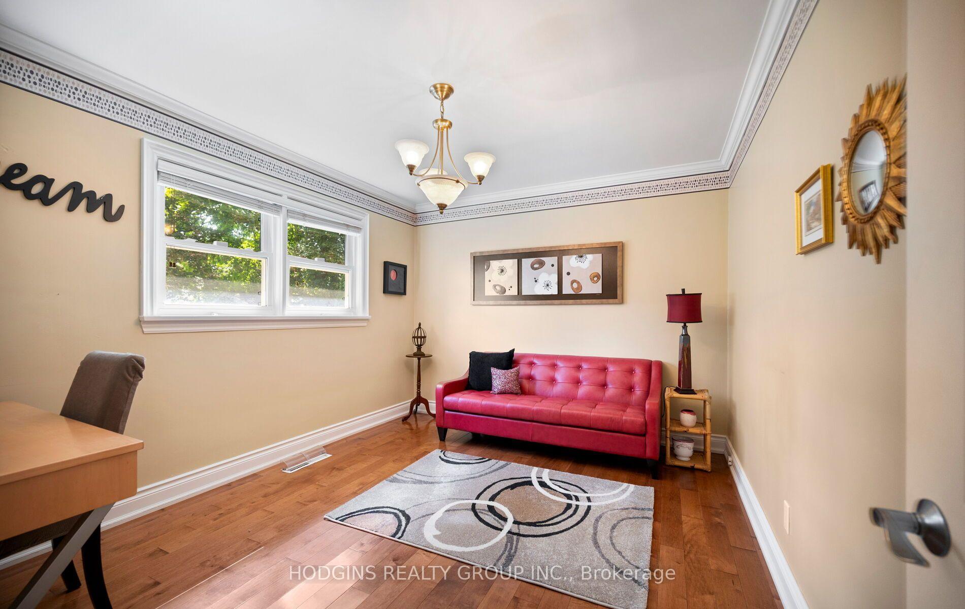 Photo 24 of 4334 Spruce Avenue, Burlington, Shoreacres — HOMEH