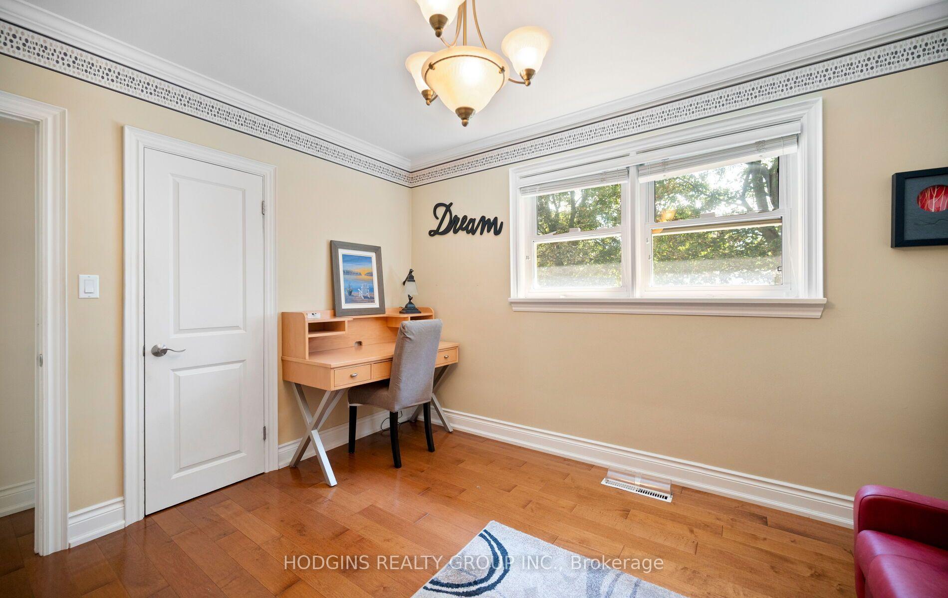 Photo 25 of 4334 Spruce Avenue, Burlington, Shoreacres — HOMEH