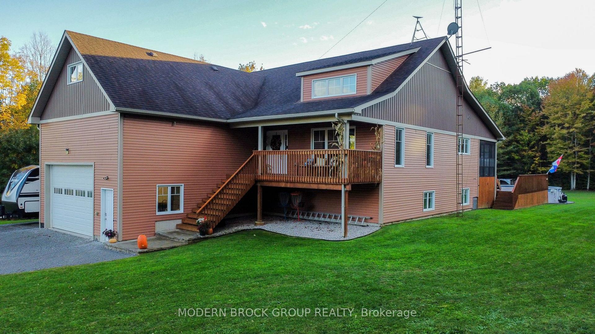 Photo 2 of 204 County Rd 5, Front of Yonge, Front of Yonge Twp — HOMEH