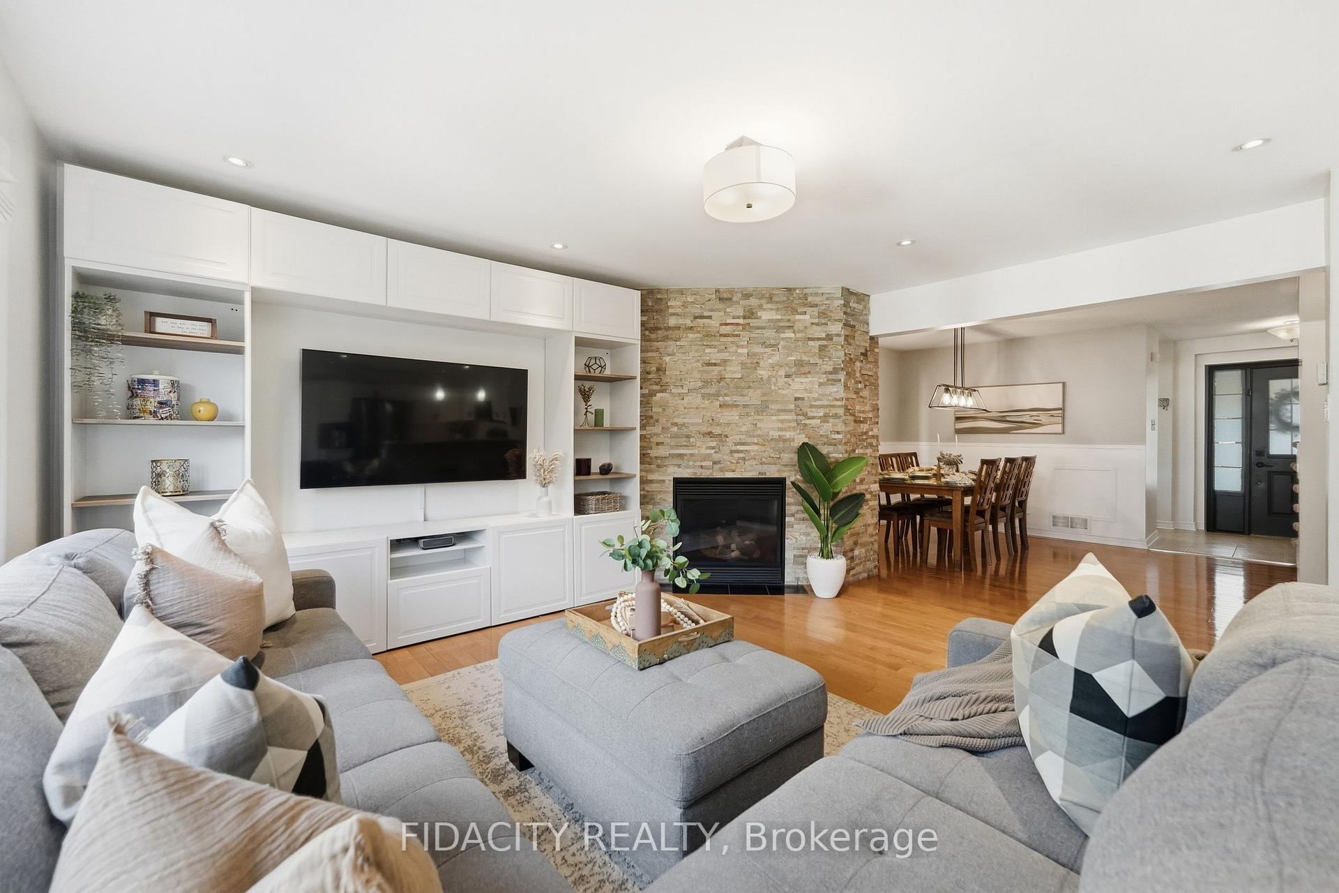 Photo 10 of 206 Mistral Way, Ottawa, Stittsville (North) — HOMEH