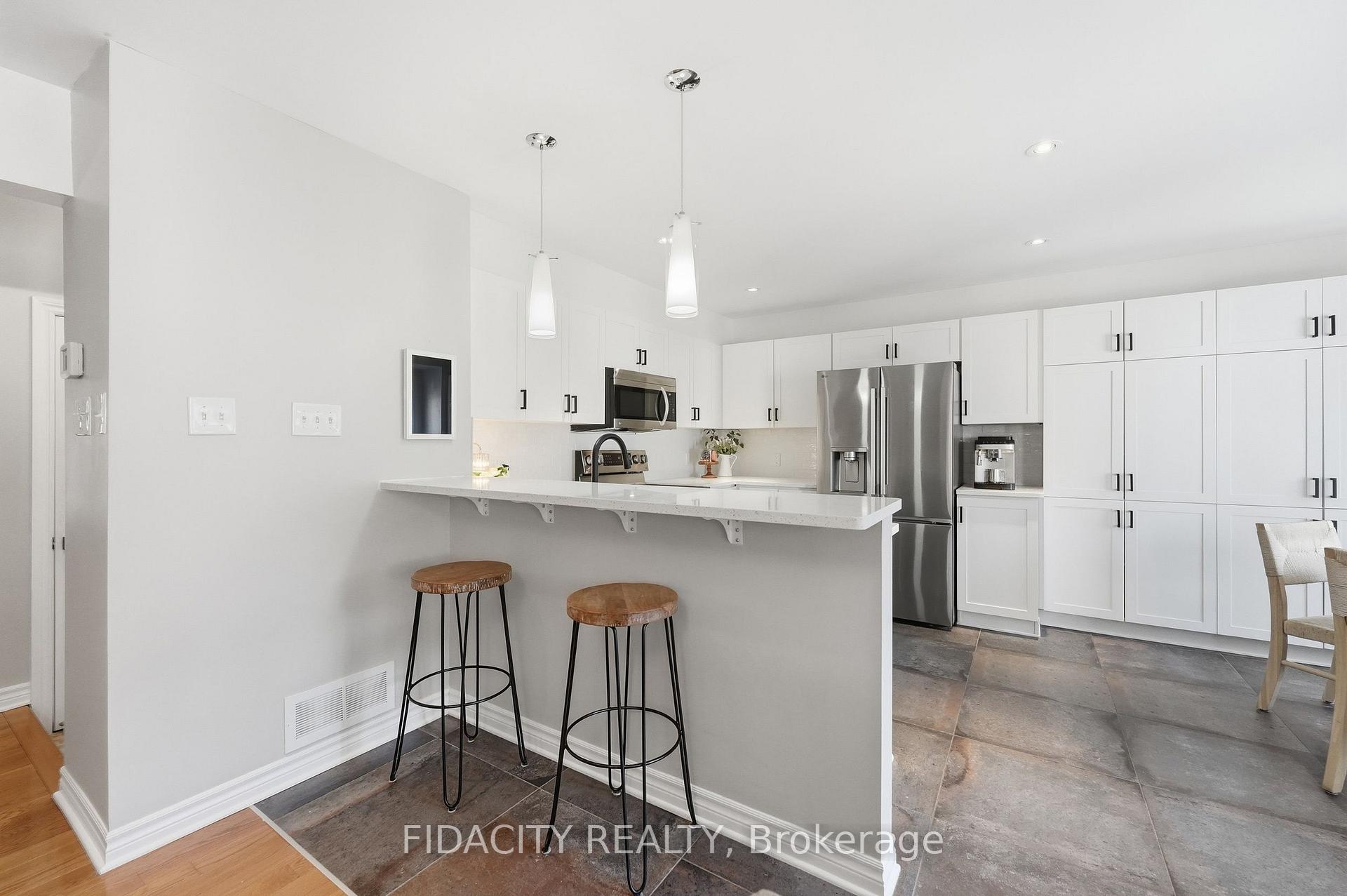 Photo 14 of 206 Mistral Way, Ottawa, Stittsville (North) — HOMEH