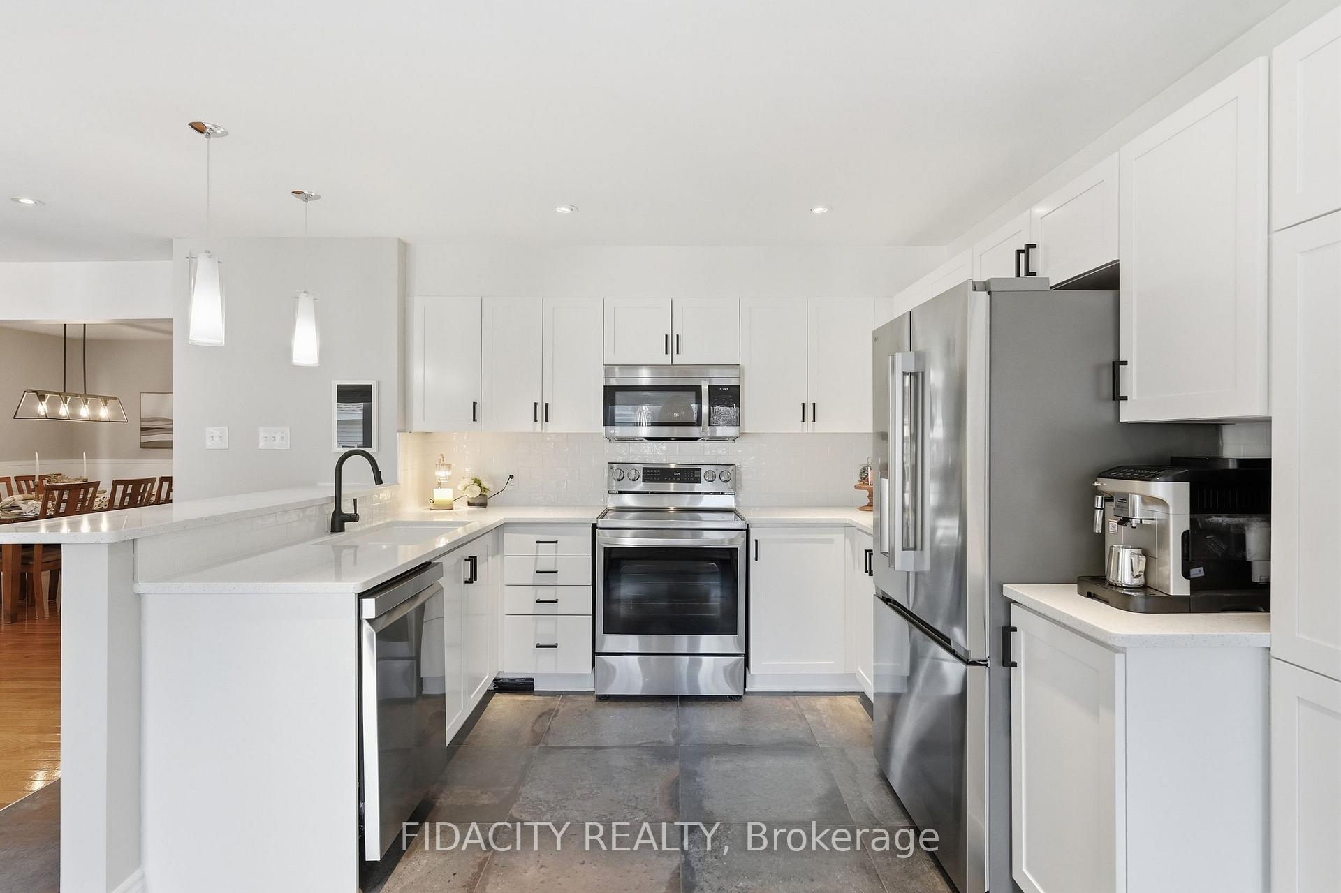 Photo 18 of 206 Mistral Way, Ottawa, Stittsville (North) — HOMEH