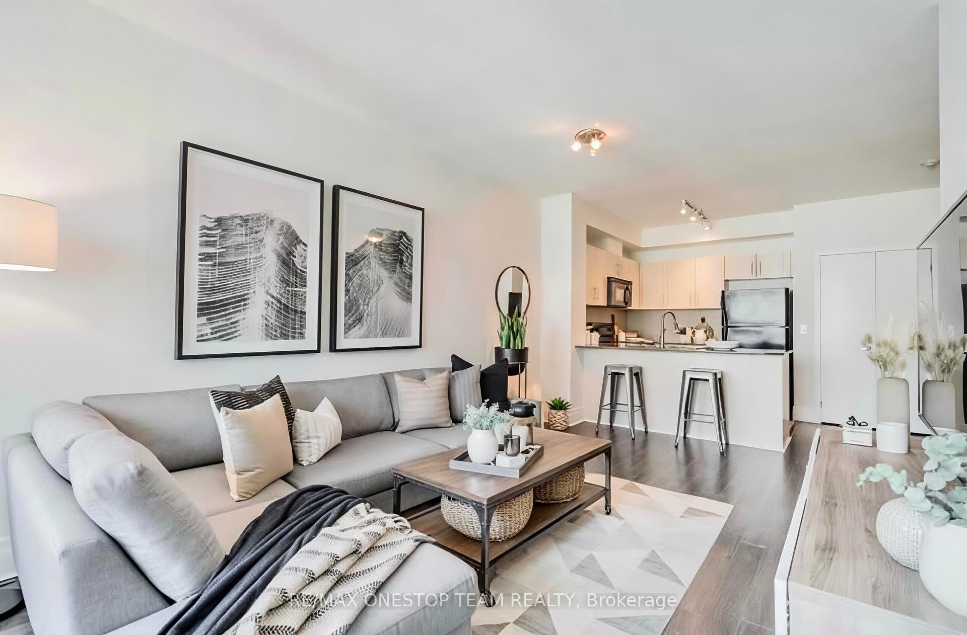 Photo 6 of Unit 2211, 12 Yonge Street, Toronto, Waterfront Communities — HOMEH