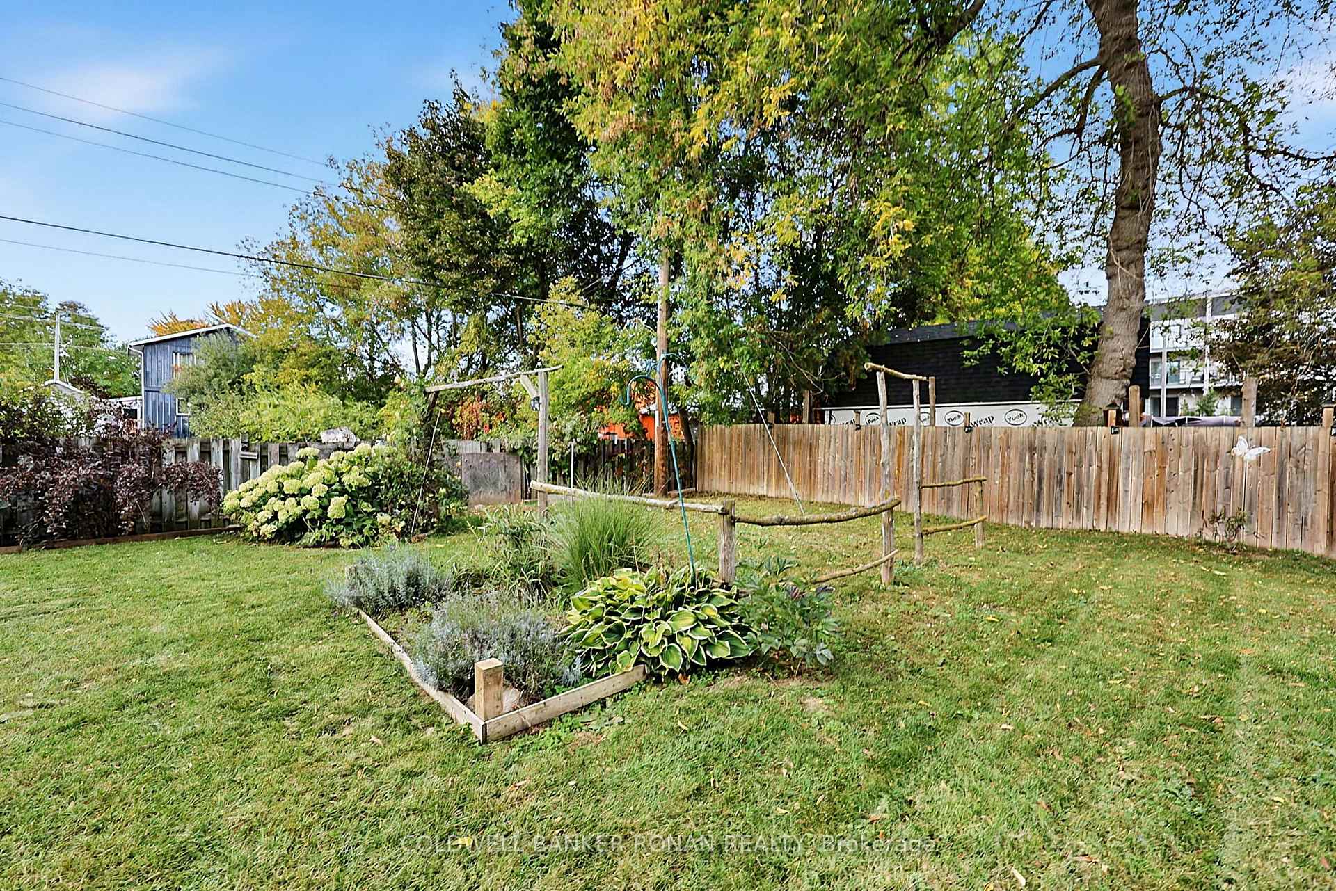 Photo 41 of 130 Queen Street, New Tecumseth, Alliston — HOMEH