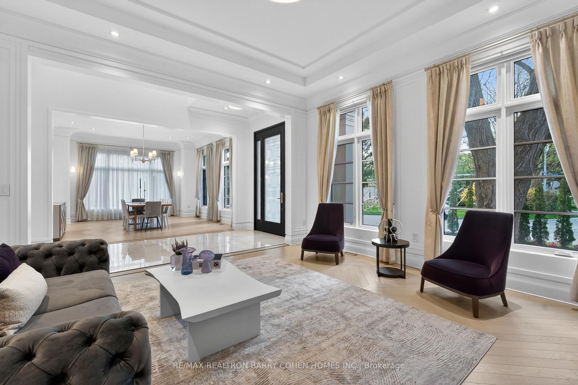 Photo 9 of 34 Greengate Road, North York, Banbury-Don Mills — HOMEH