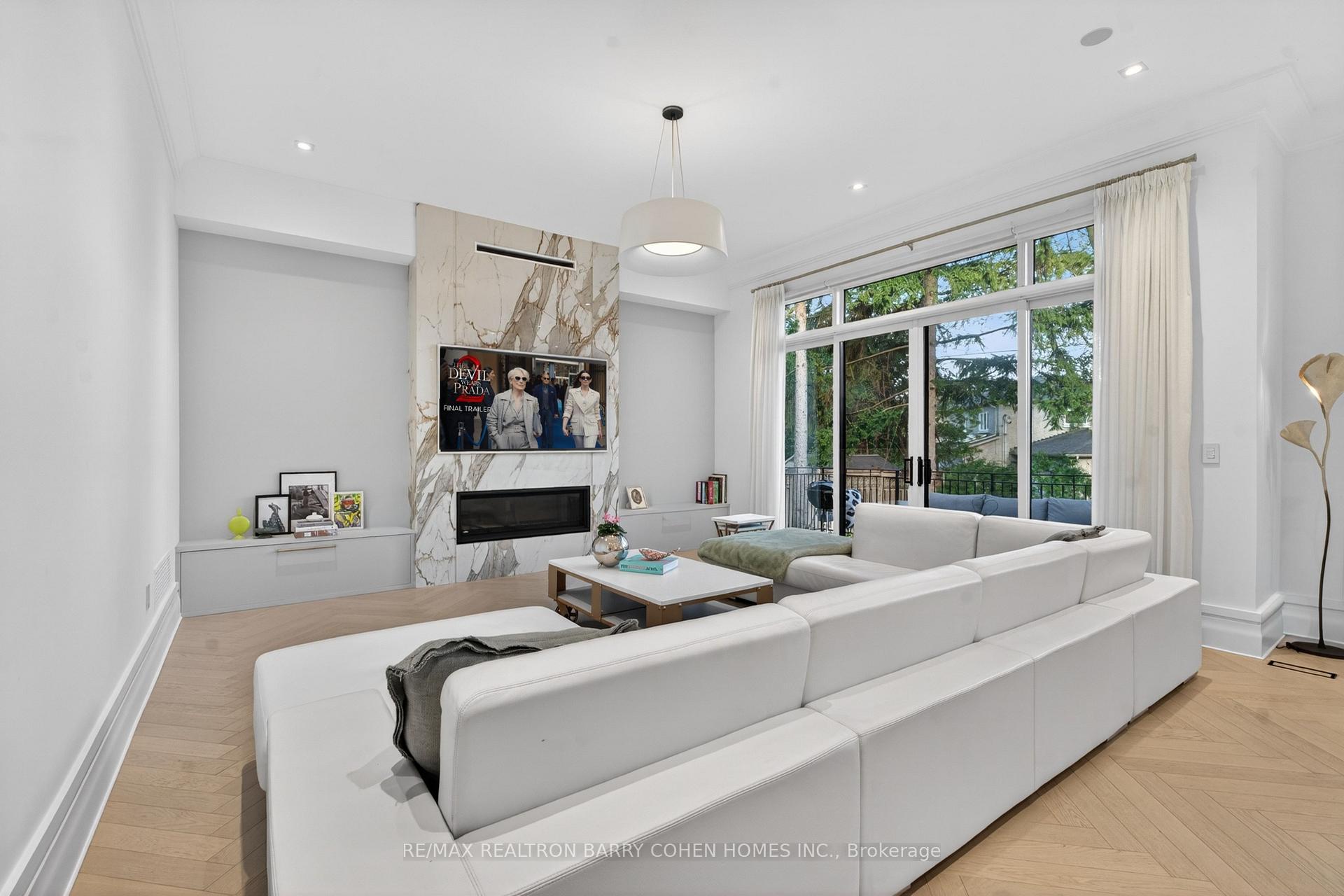 Photo 13 of 34 Greengate Road, North York, Banbury-Don Mills — HOMEH