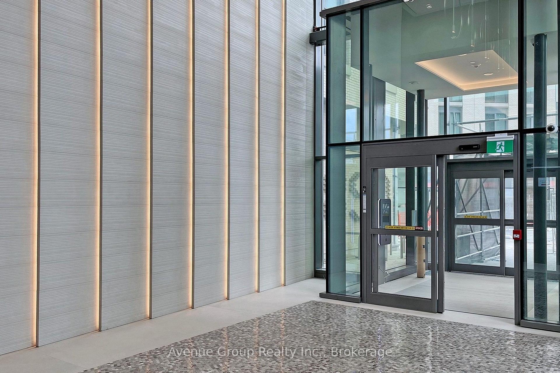 Photo 3 of Unit 507, 7890 Jane Street, Vaughan, Vaughan Corporate Centre — HOMEH