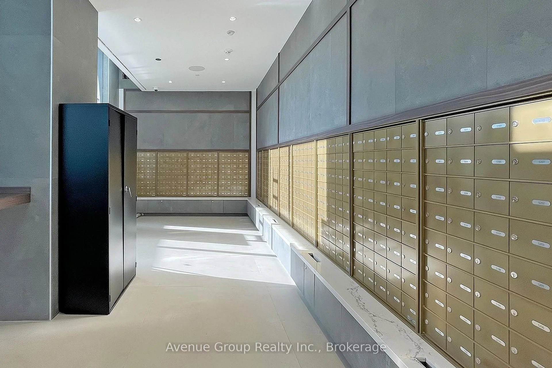 Photo 9 of Unit 507, 7890 Jane Street, Vaughan, Vaughan Corporate Centre — HOMEH