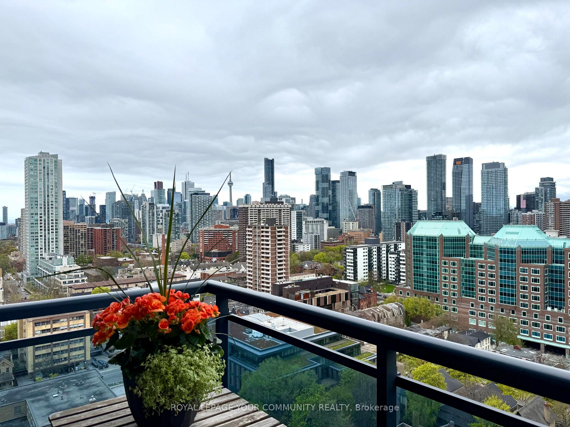 Photo 15 of Unit 1907, 28 Linden Street, Toronto, North St. James Town — HOMEH