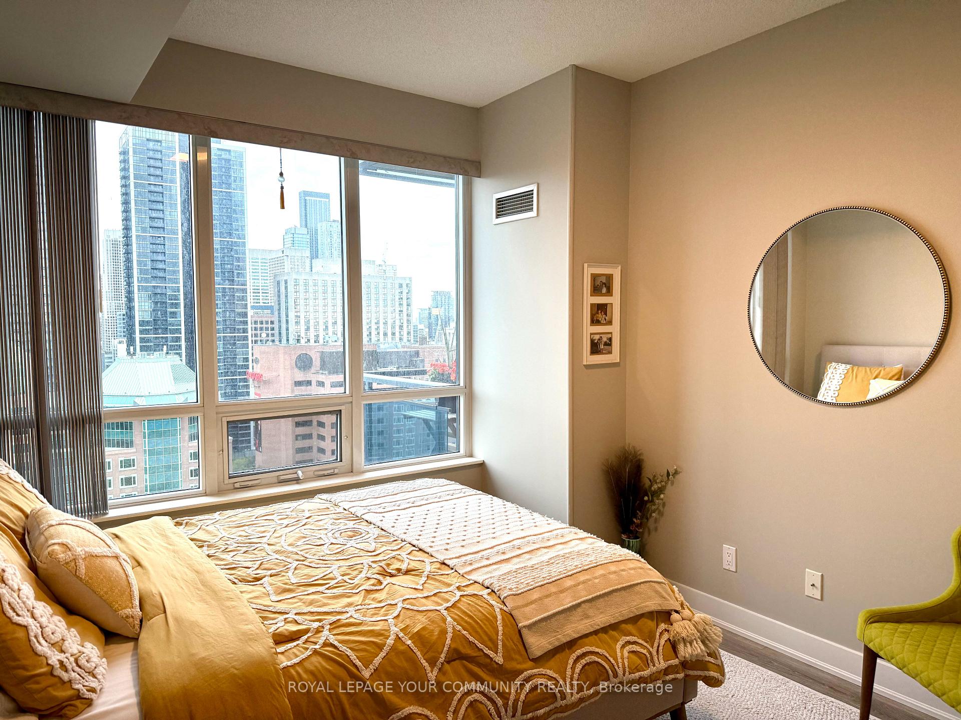 Photo 19 of Unit 1907, 28 Linden Street, Toronto, North St. James Town — HOMEH