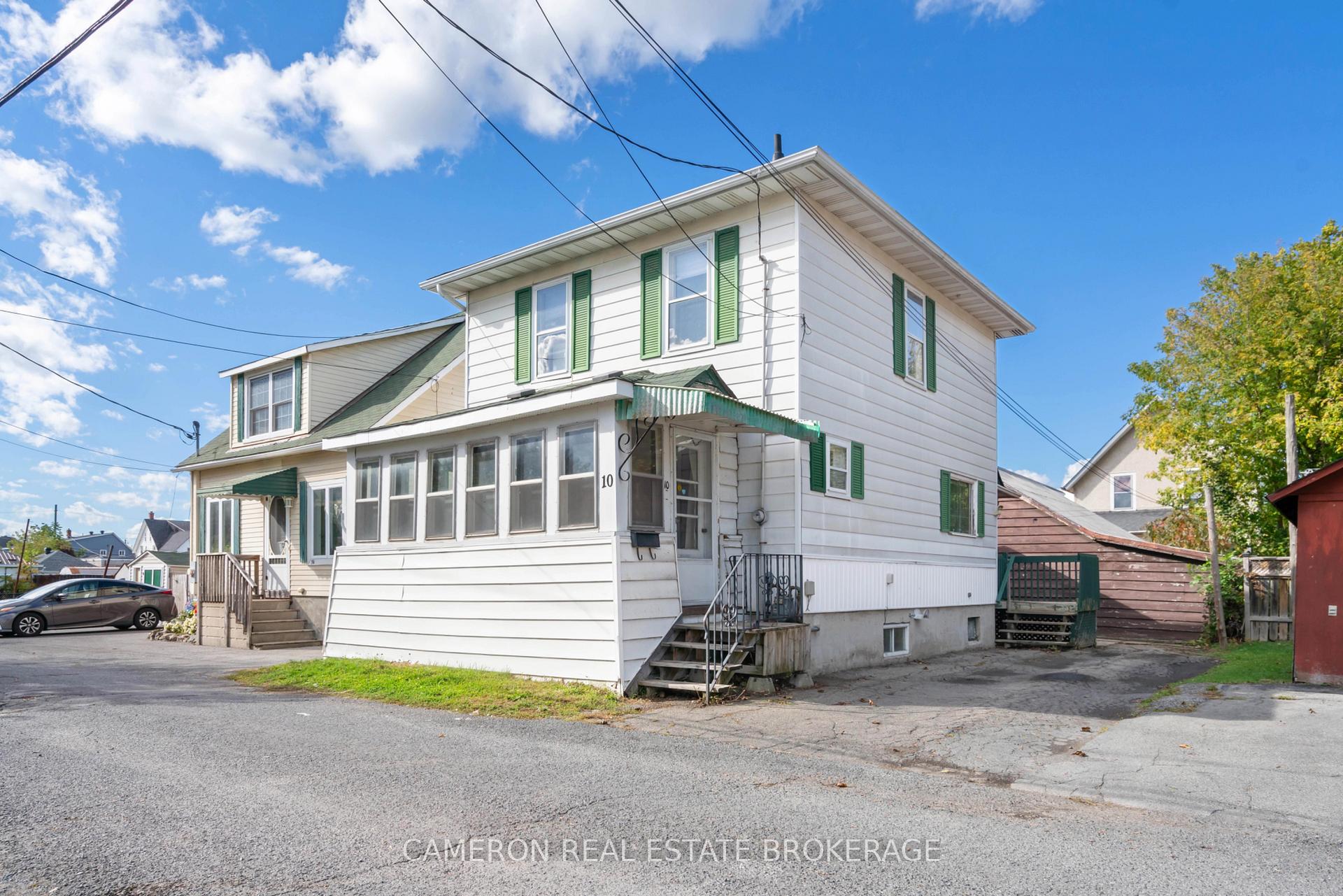 Photo of 10 Pine Lane
