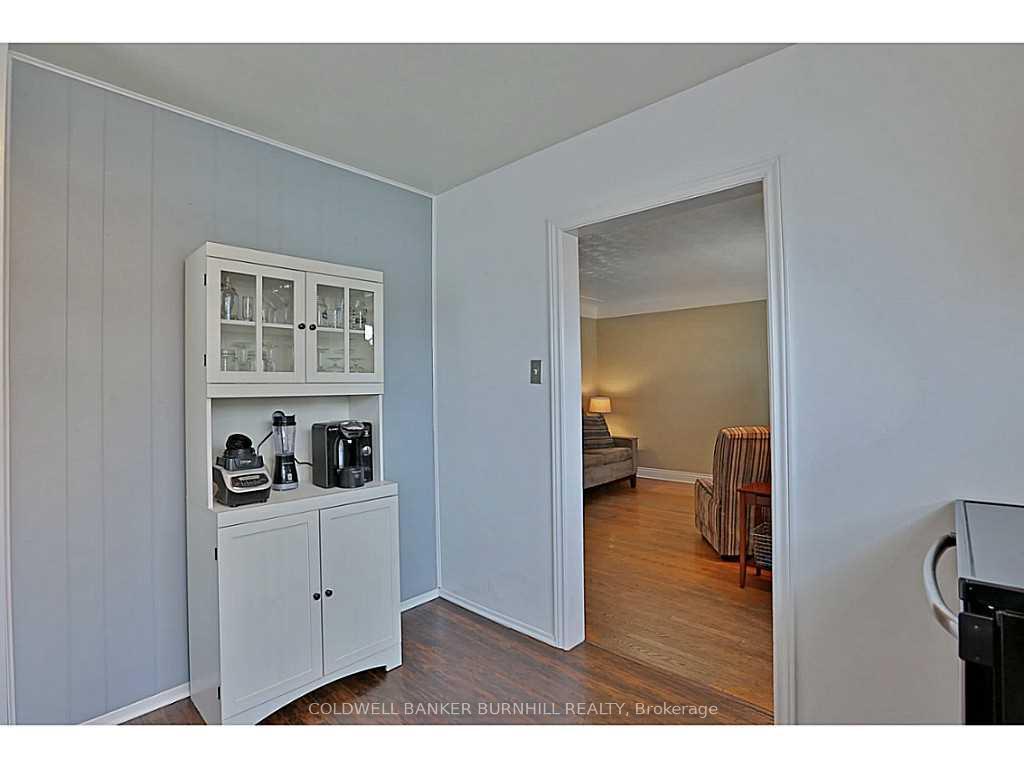 Photo 8 of Unit Upper L, 606 Brucedale Avenue, Hamilton, Eastmount — HOMEH