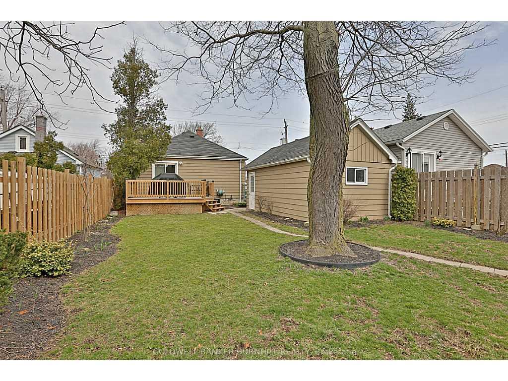 Photo 18 of Unit Upper L, 606 Brucedale Avenue, Hamilton, Eastmount — HOMEH