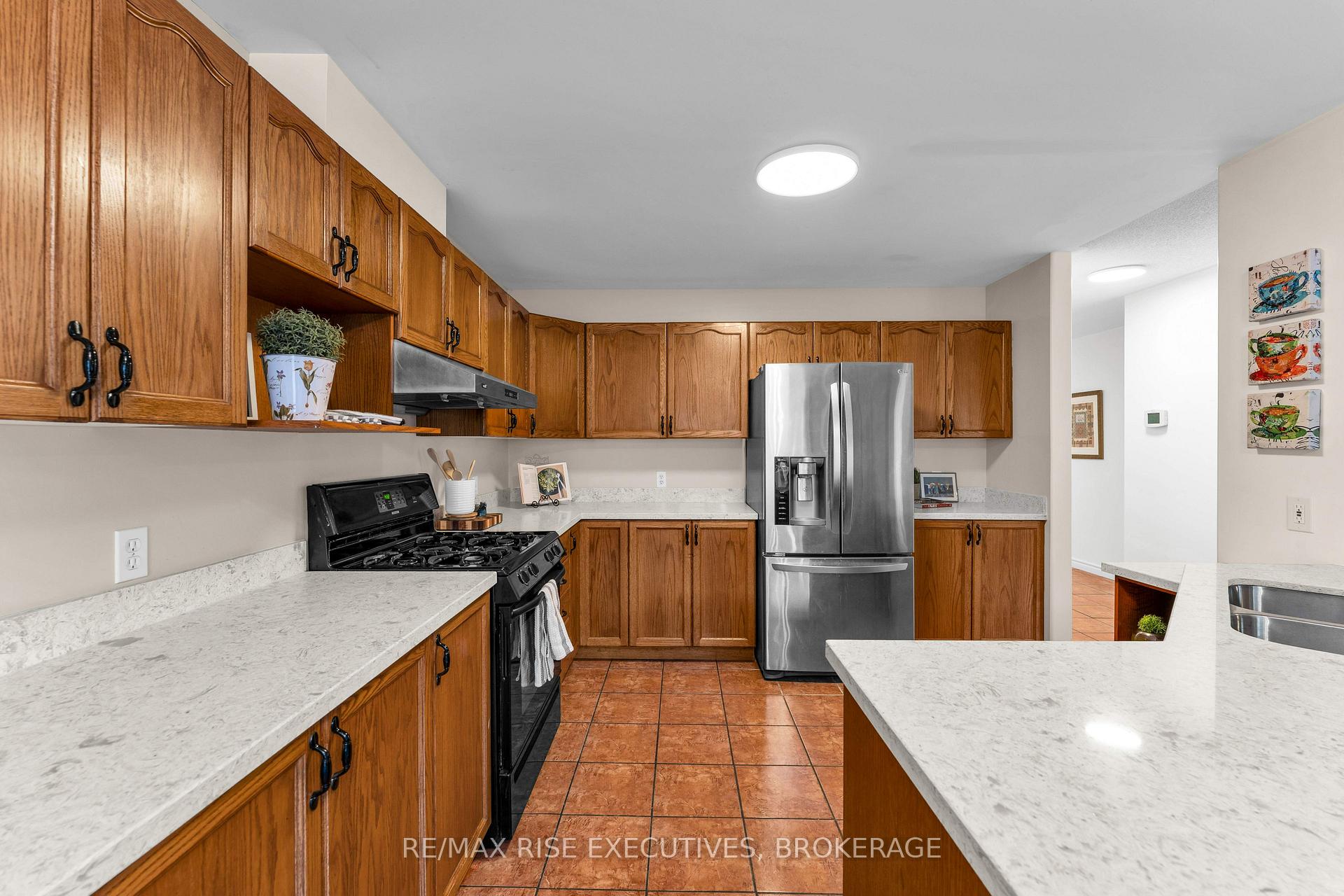 Photo 17 of 370 Cooke Crescent, Kingston, City Northwest — HOMEH