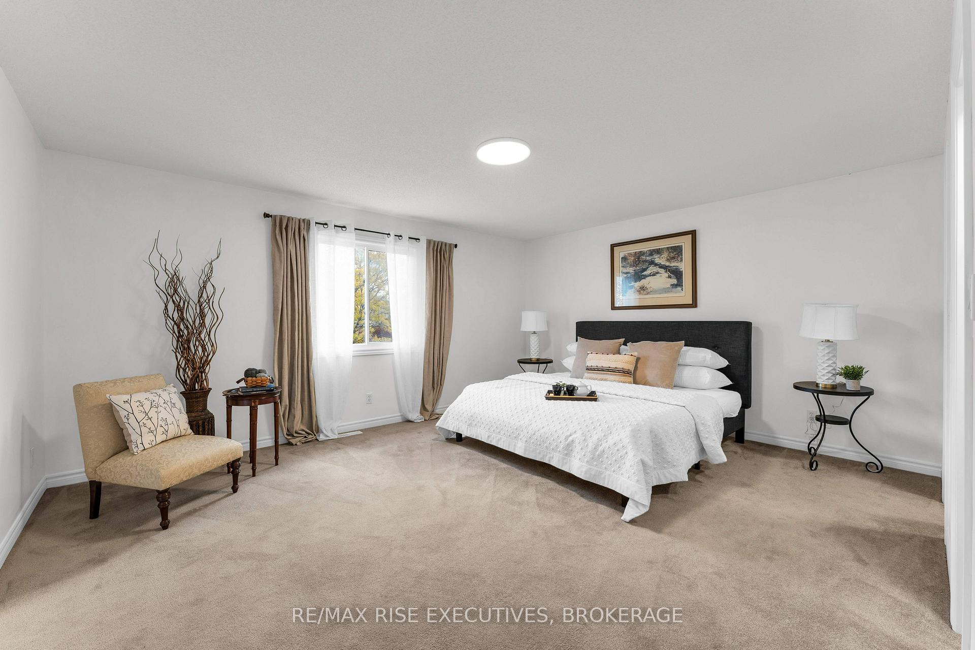 Photo 22 of 370 Cooke Crescent, Kingston, City Northwest — HOMEH