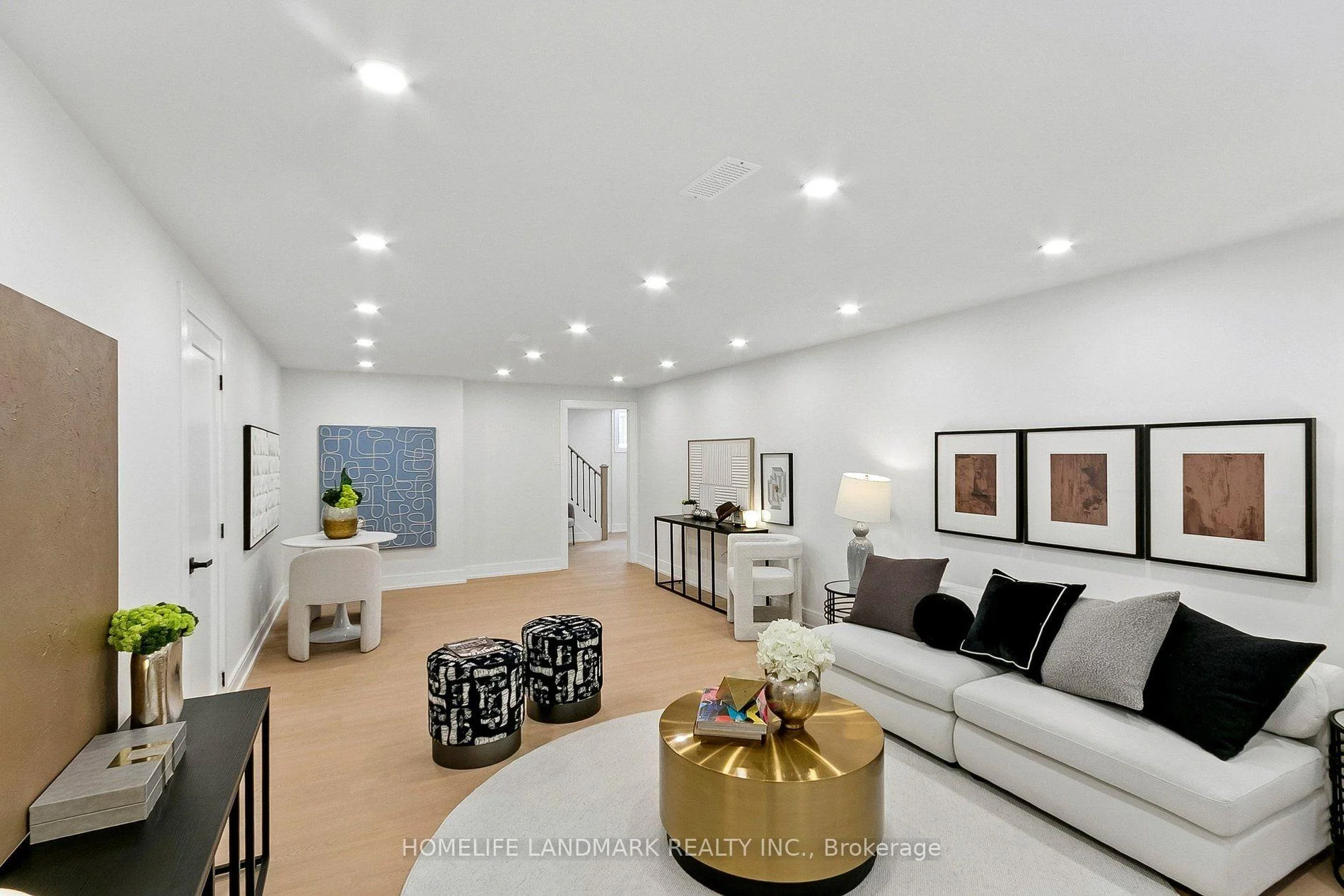 Photo 43 of 145 York Downs Drive, North York, Clanton Park — HOMEH
