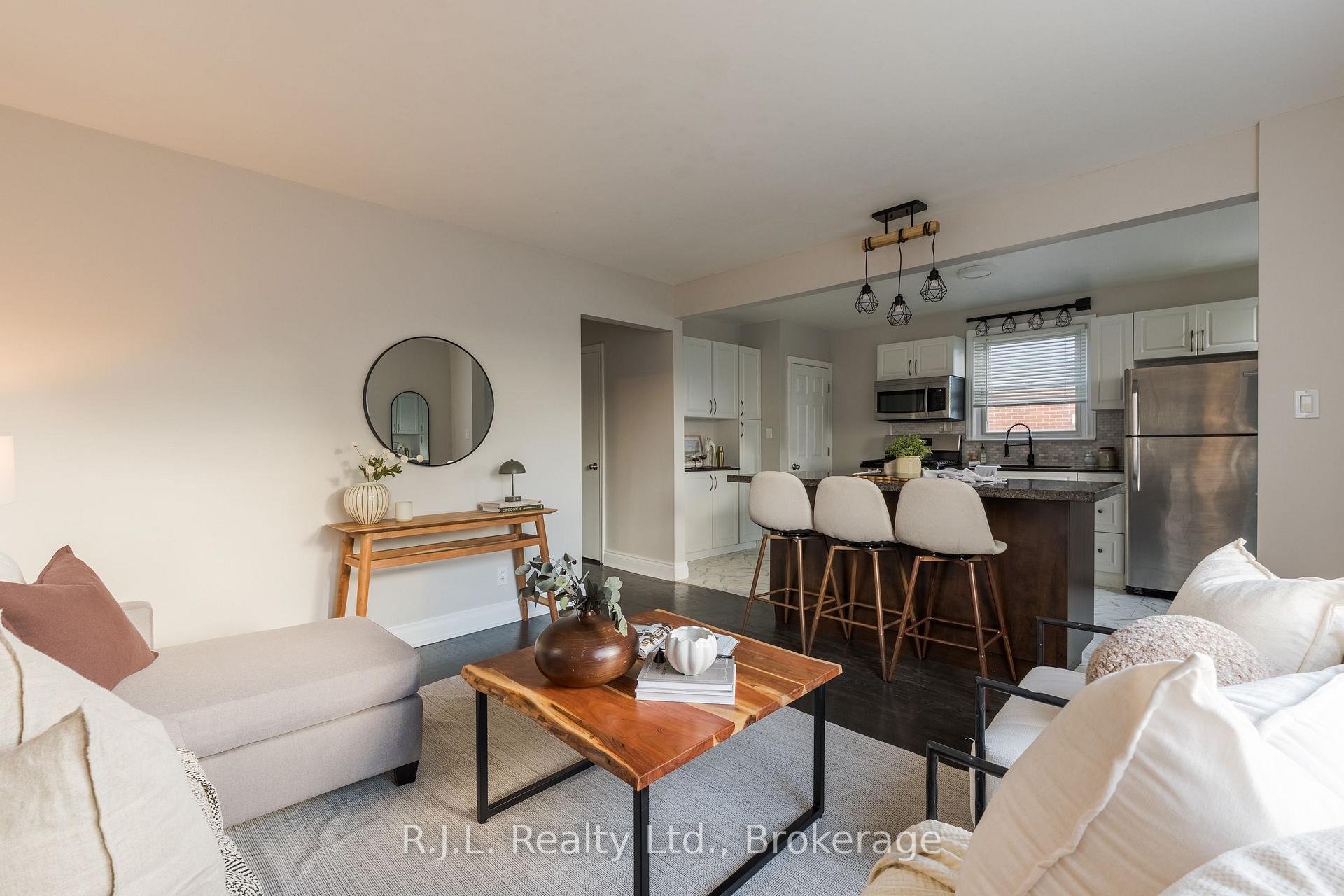 Photo 11 of 566 Shirley Avenue, Peterborough, Otonabee Ward 1 — HOMEH