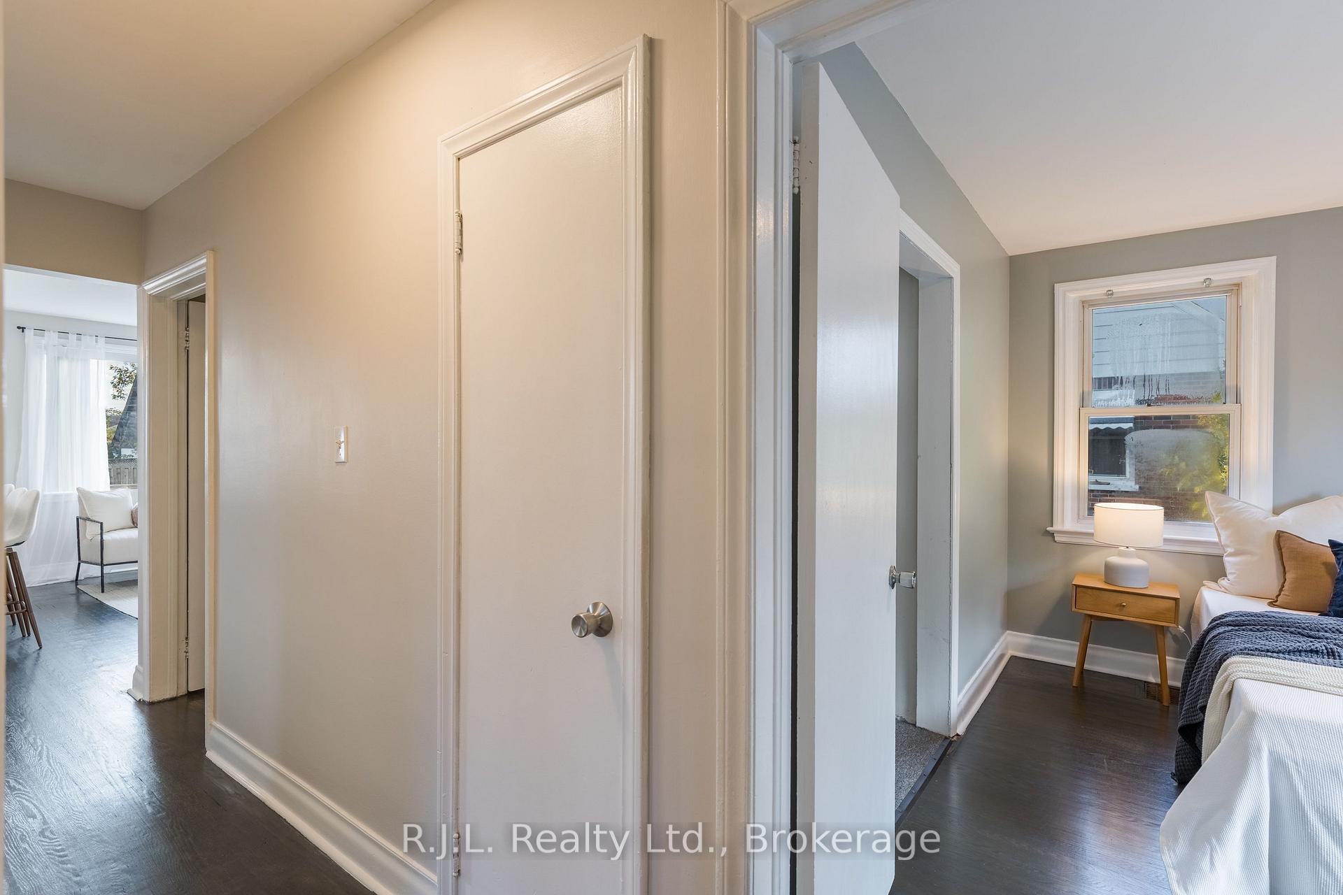 Photo 19 of 566 Shirley Avenue, Peterborough, Otonabee Ward 1 — HOMEH