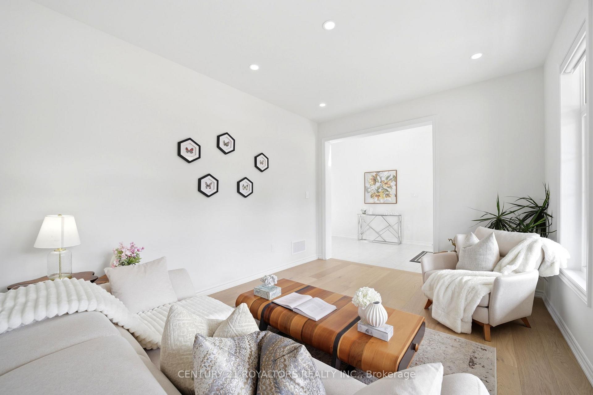 Photo 10 of 107 Rugman Crescent, Springwater, Centre Vespra — HOMEH