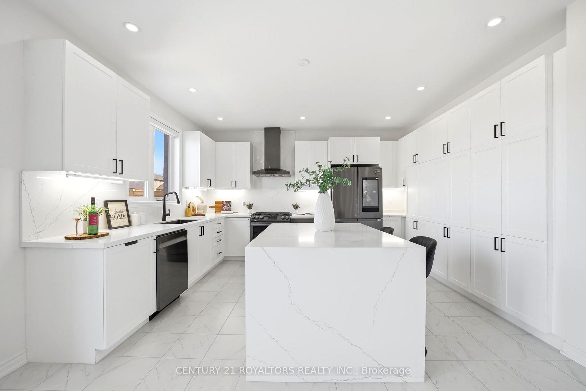 Photo 17 of 107 Rugman Crescent, Springwater, Centre Vespra — HOMEH