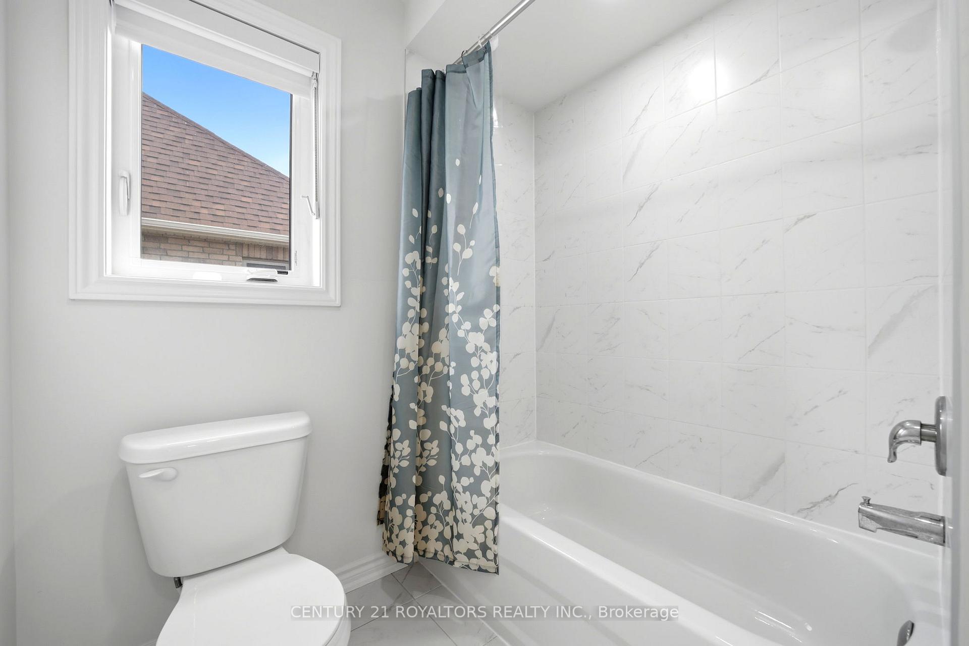 Photo 34 of 107 Rugman Crescent, Springwater, Centre Vespra — HOMEH