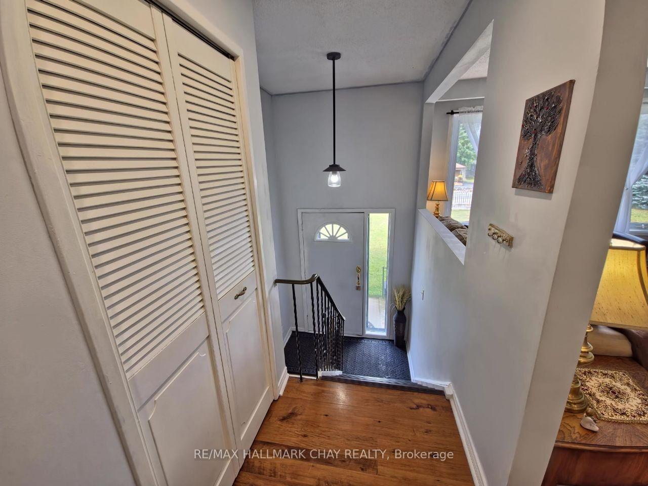 Photo 5 of 185 Ardagh Road, Barrie, Ardagh — HOMEH