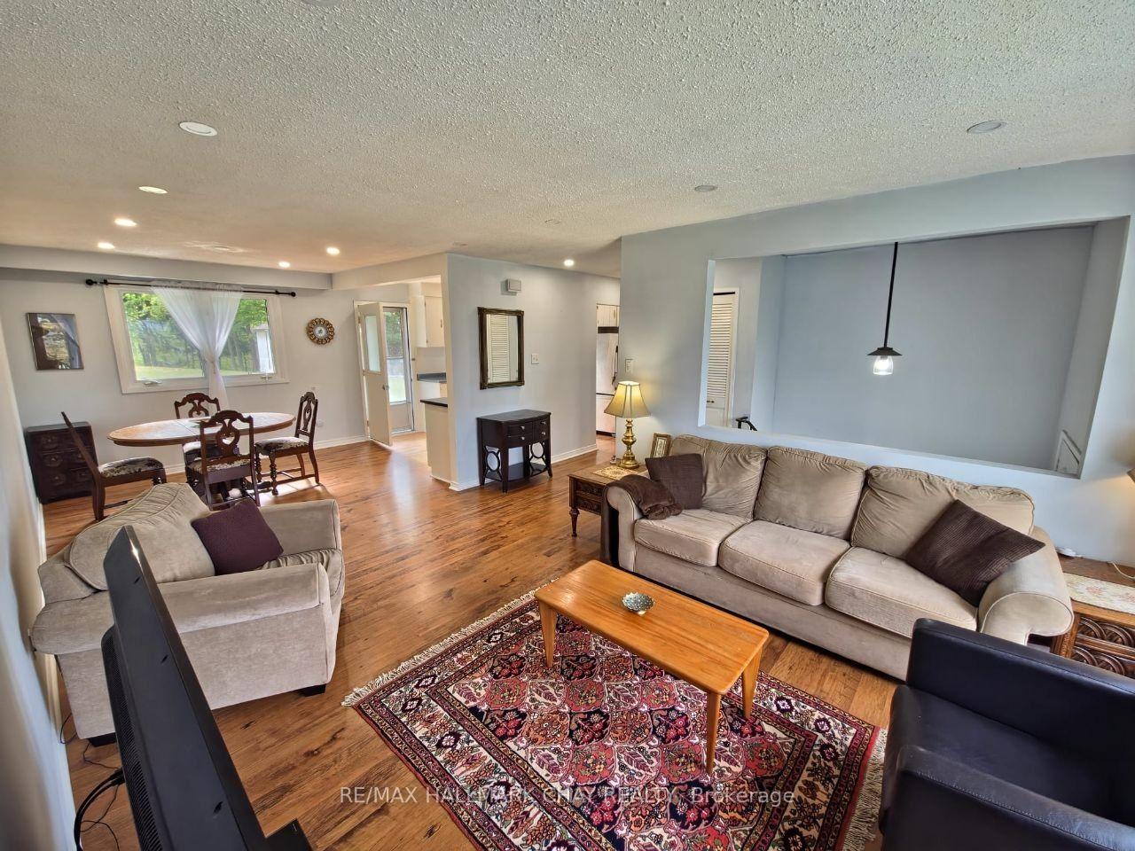 Photo 7 of 185 Ardagh Road, Barrie, Ardagh — HOMEH