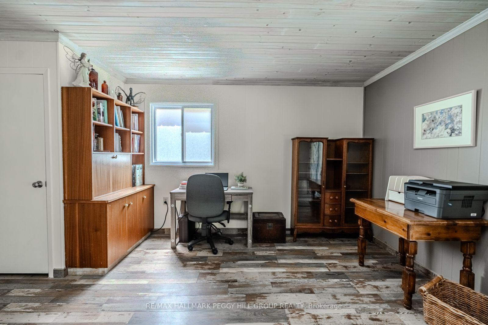 Photo 12 of 828 Dominion Avenue, Midland — HOMEH