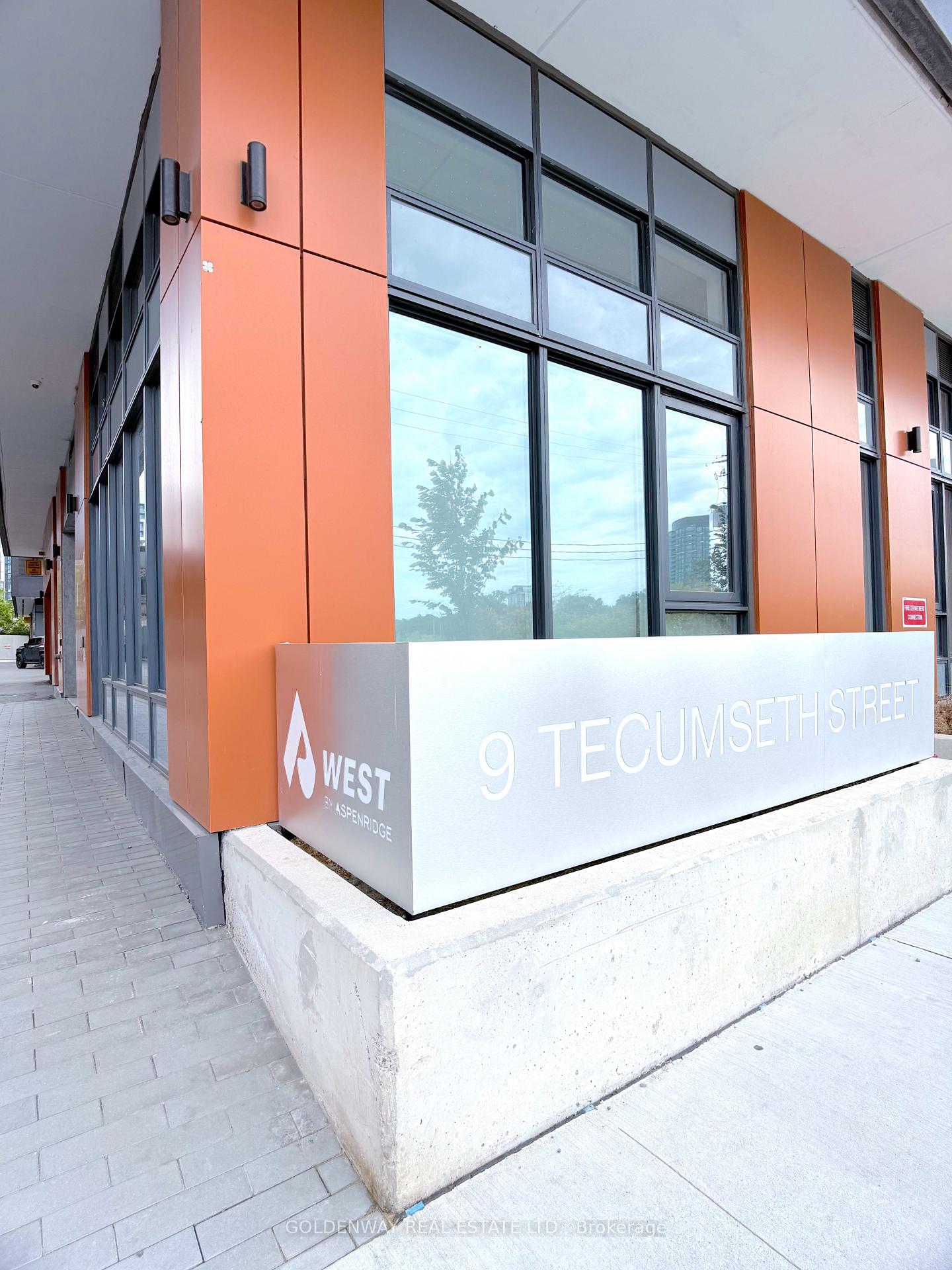Photo 3 of Unit 814, 9 Tecumseth Street, Toronto, Niagara — HOMEH