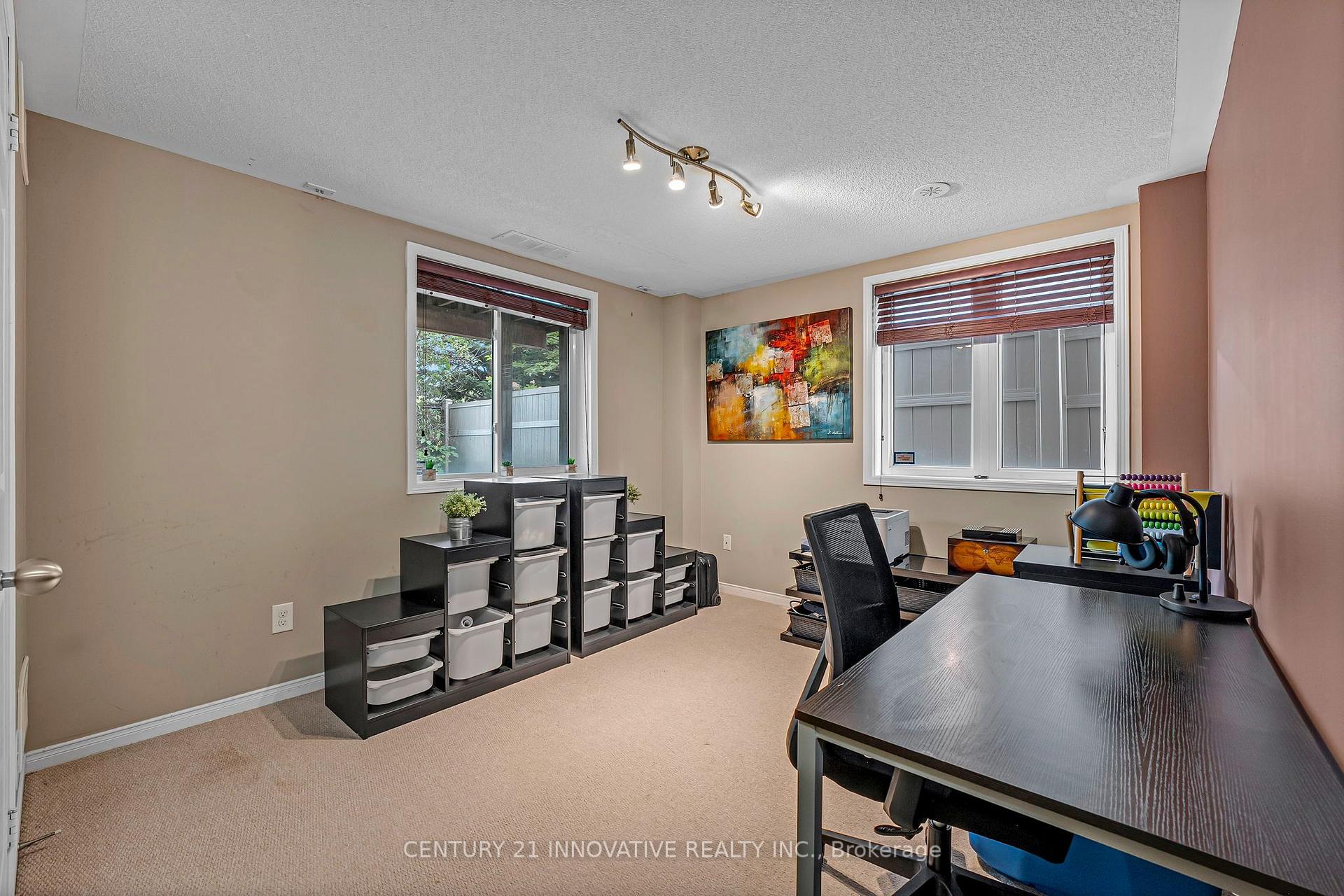 Photo 26 of 99 John Bell Crescent, Scarborough, Clairlea-Birchmount — HOMEH