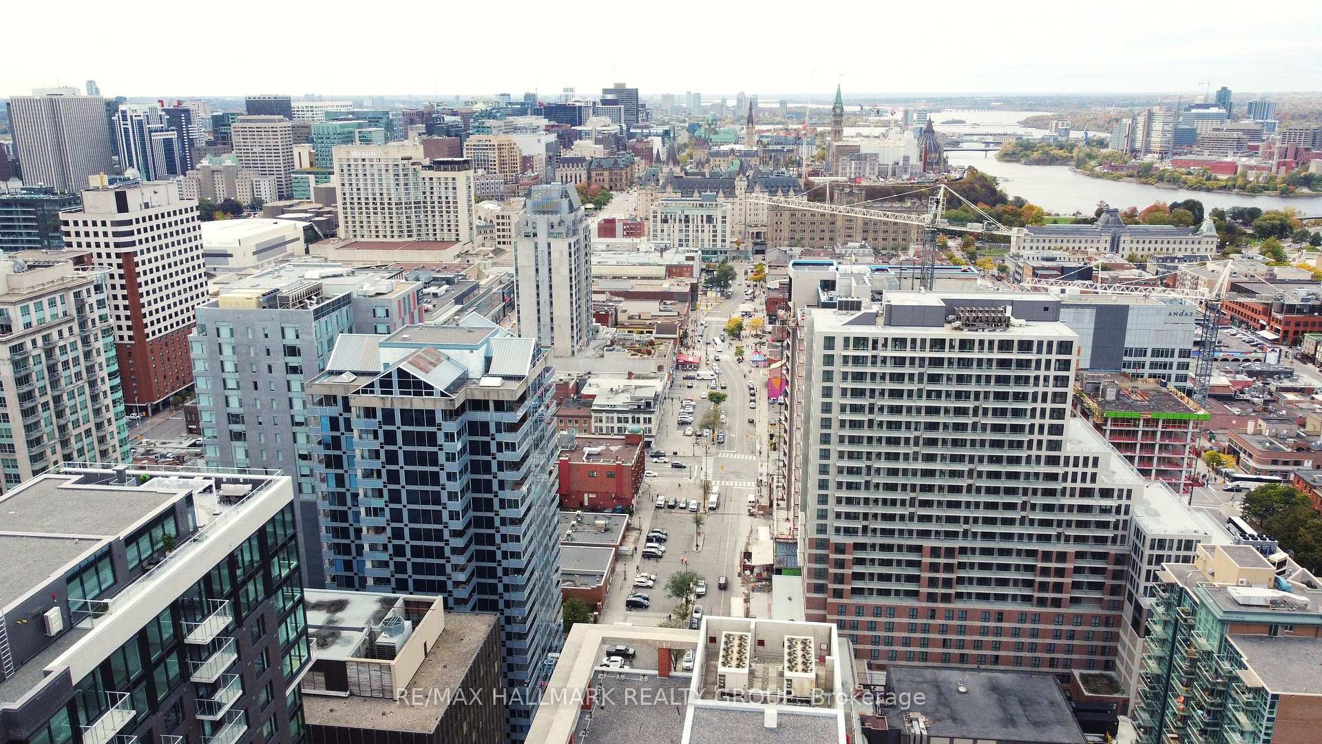 Photo 2 of Unit 2503, 160 George Street, Ottawa, Lower Town/Byward Market — HOMEH