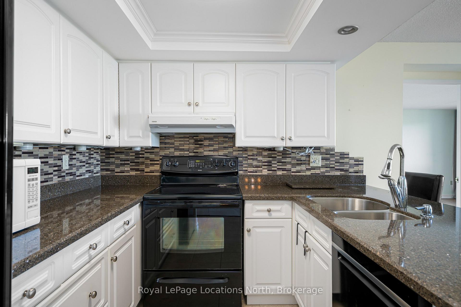 Photo 15 of Unit 410, 172 Eighth Street, Collingwood — HOMEH