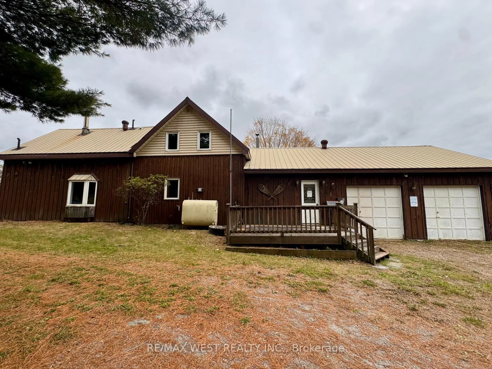 Photo of 740 Lower Turriff Road
