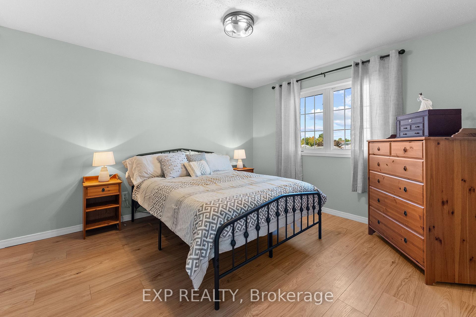 Photo 22 of 108 Mclachlin Street S, Arnprior, Arnprior — HOMEH