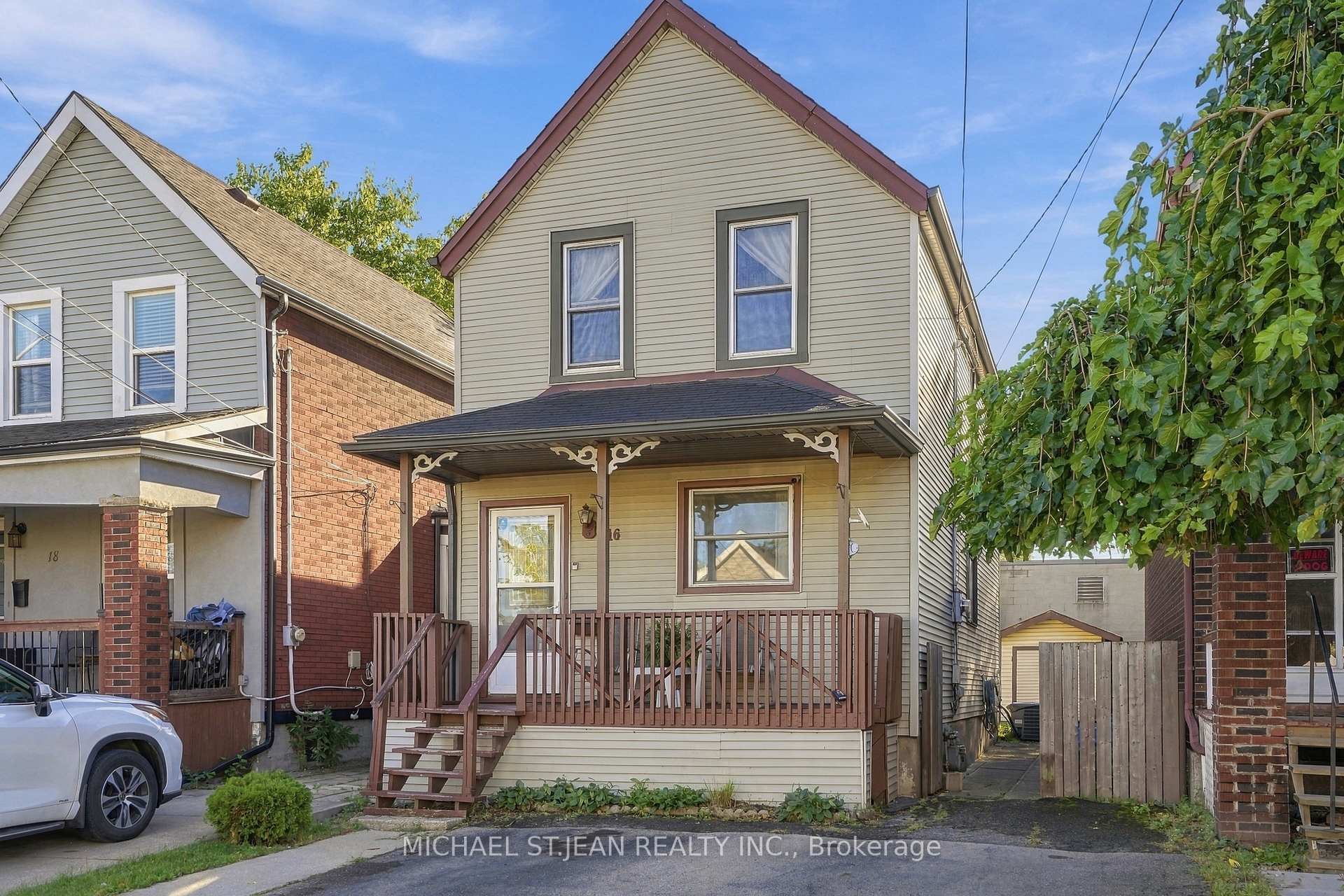 Photo 4 of 16 Albemarle Street, Hamilton, Crown Point — HOMEH