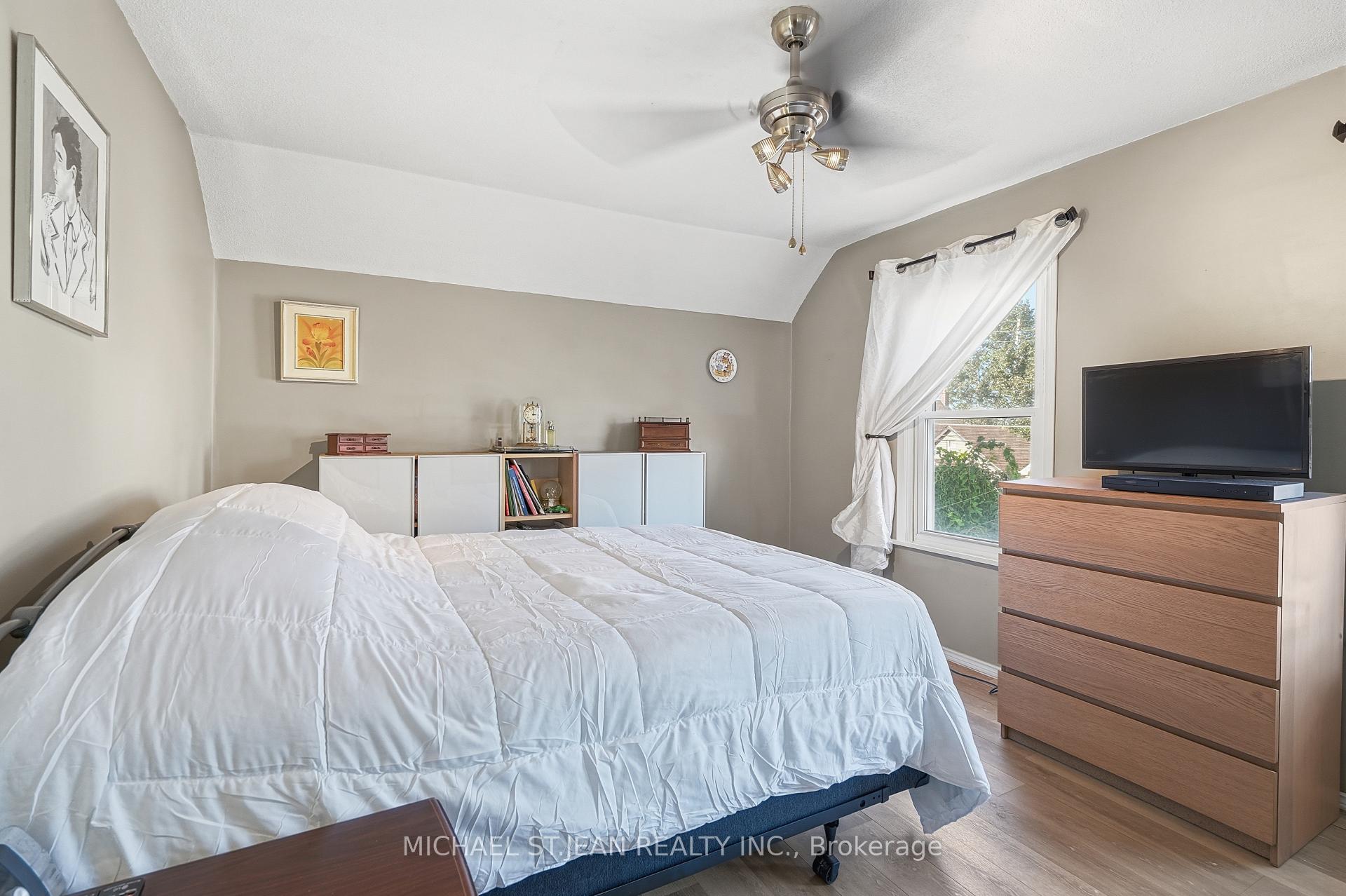 Photo 26 of 16 Albemarle Street, Hamilton, Crown Point — HOMEH