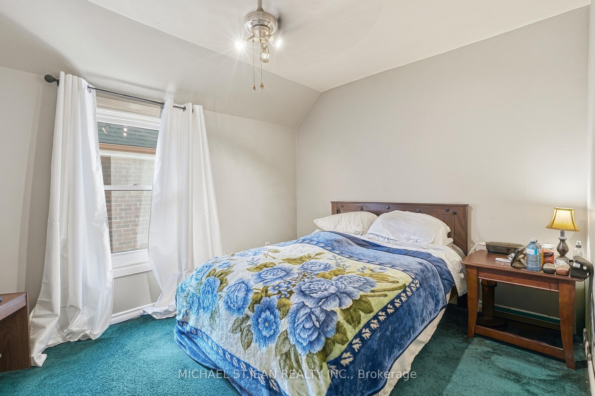 Photo 30 of 16 Albemarle Street, Hamilton, Crown Point — HOMEH