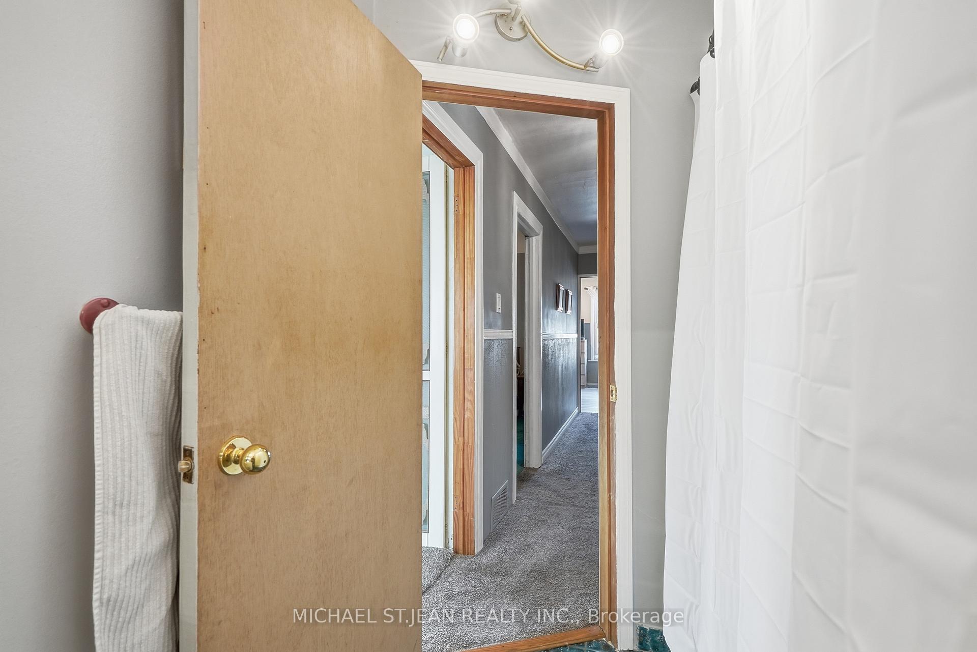Photo 36 of 16 Albemarle Street, Hamilton, Crown Point — HOMEH