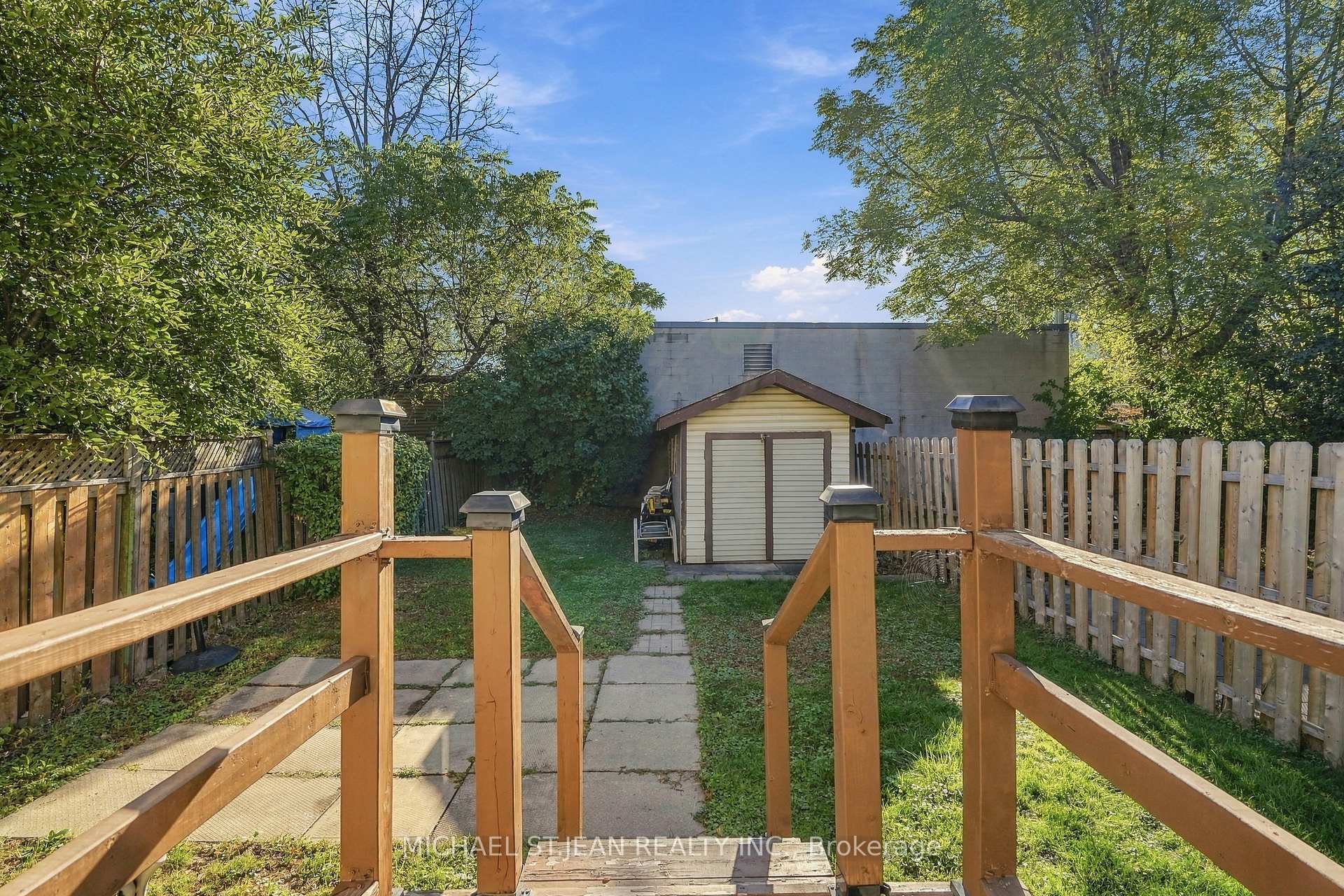 Photo 37 of 16 Albemarle Street, Hamilton, Crown Point — HOMEH