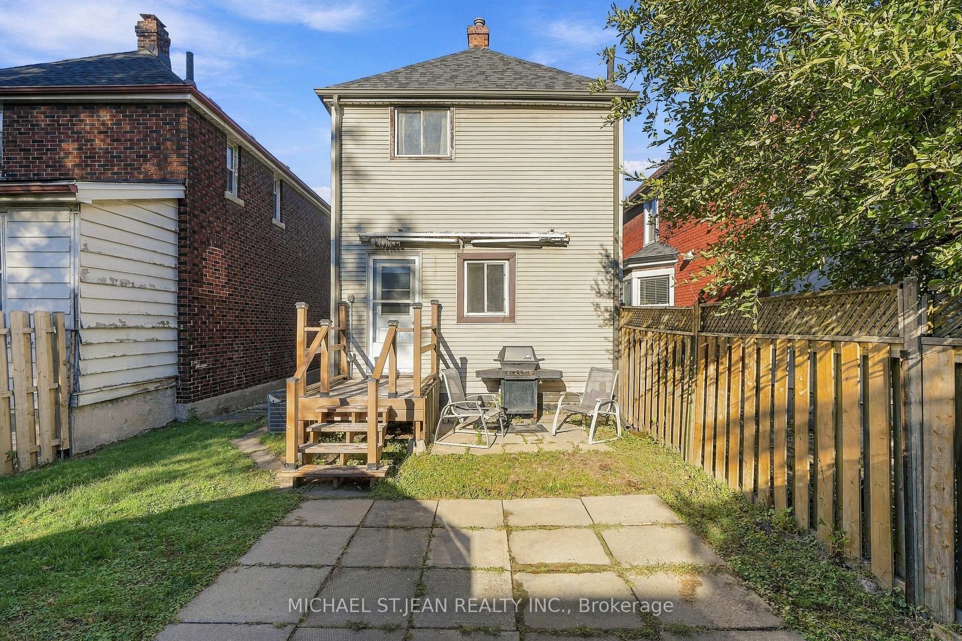 Photo 43 of 16 Albemarle Street, Hamilton, Crown Point — HOMEH