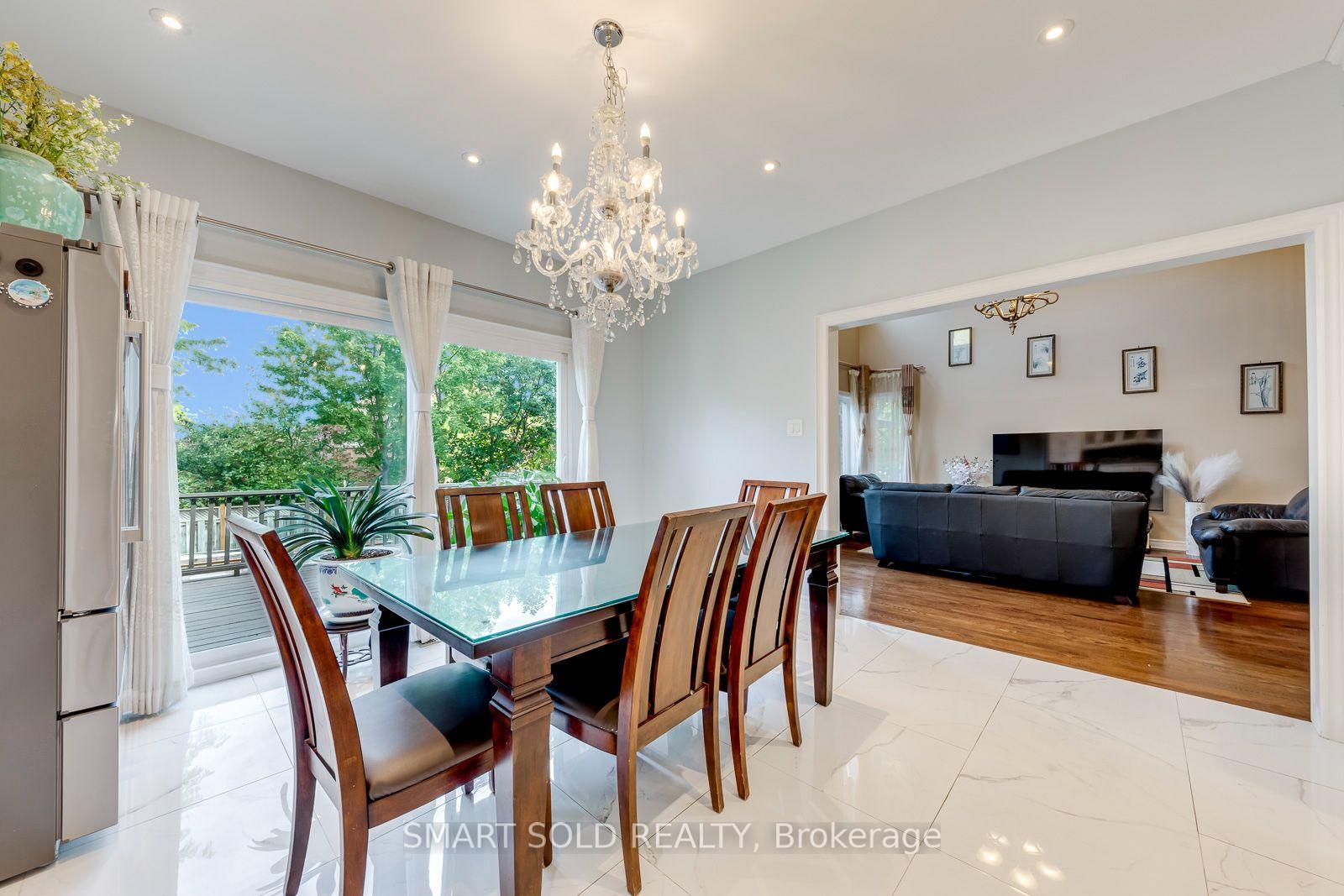 Photo 17 of 5291 Forest Hill Drive, Mississauga, Central Erin Mills — HOMEH