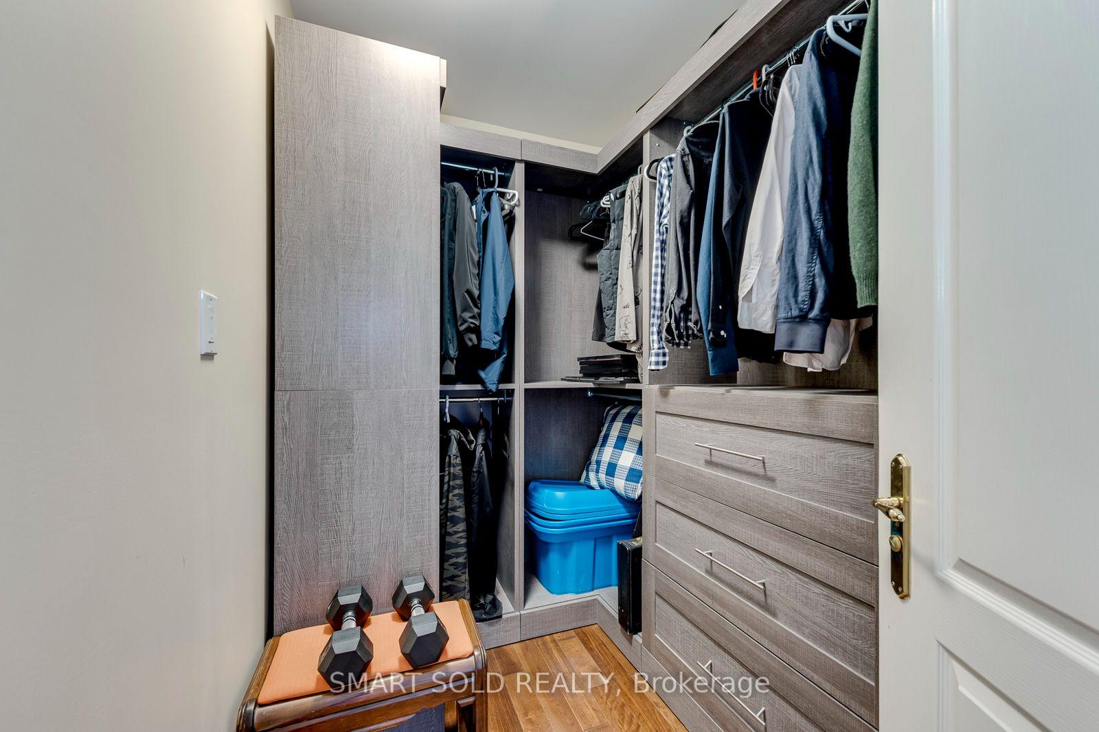 Photo 34 of 5291 Forest Hill Drive, Mississauga, Central Erin Mills — HOMEH