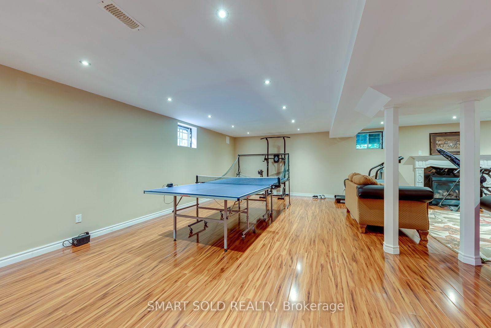 Photo 39 of 5291 Forest Hill Drive, Mississauga, Central Erin Mills — HOMEH